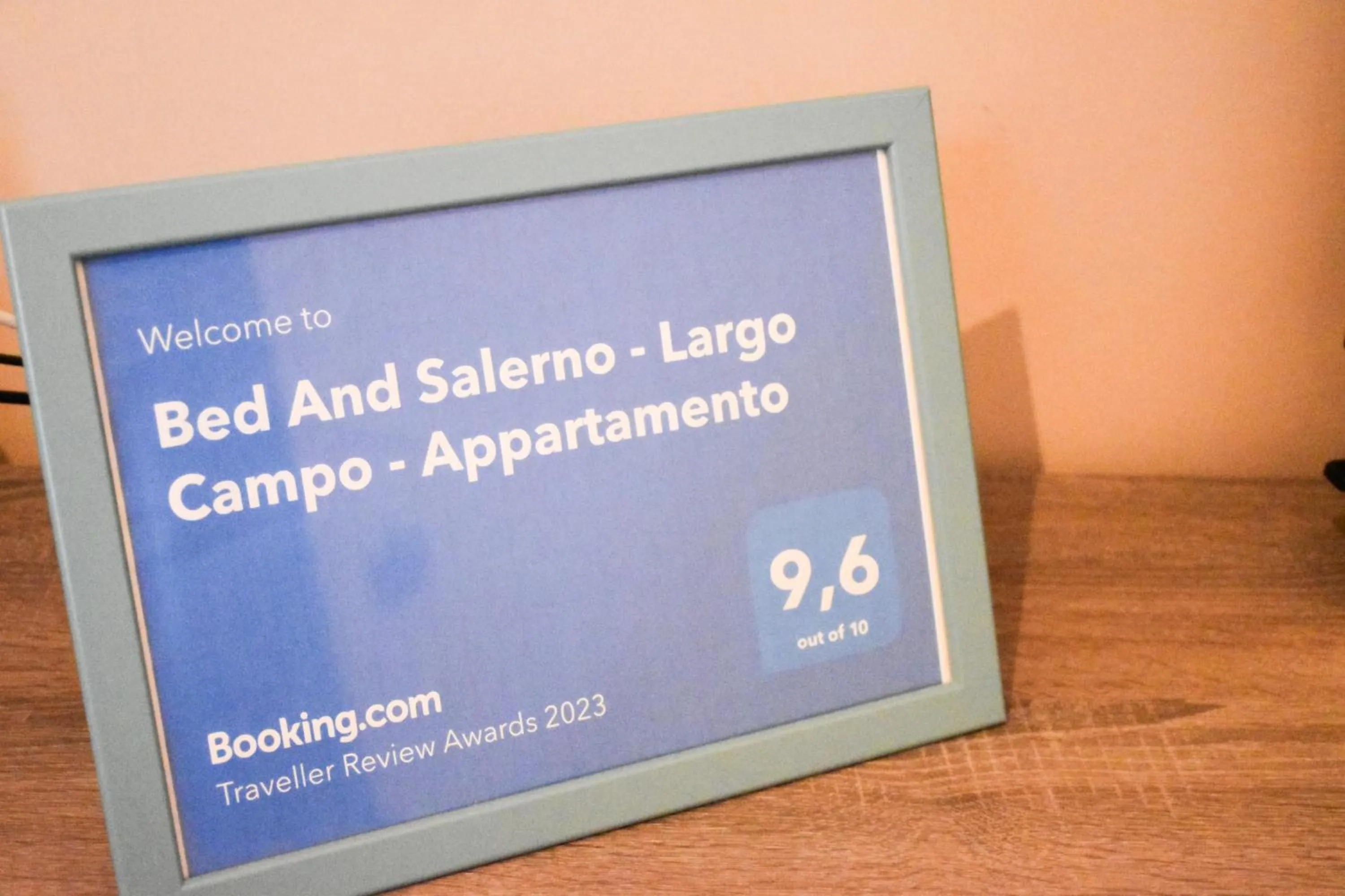 Certificate/Award in Bed And Salerno - Largo Campo - Appartamento
