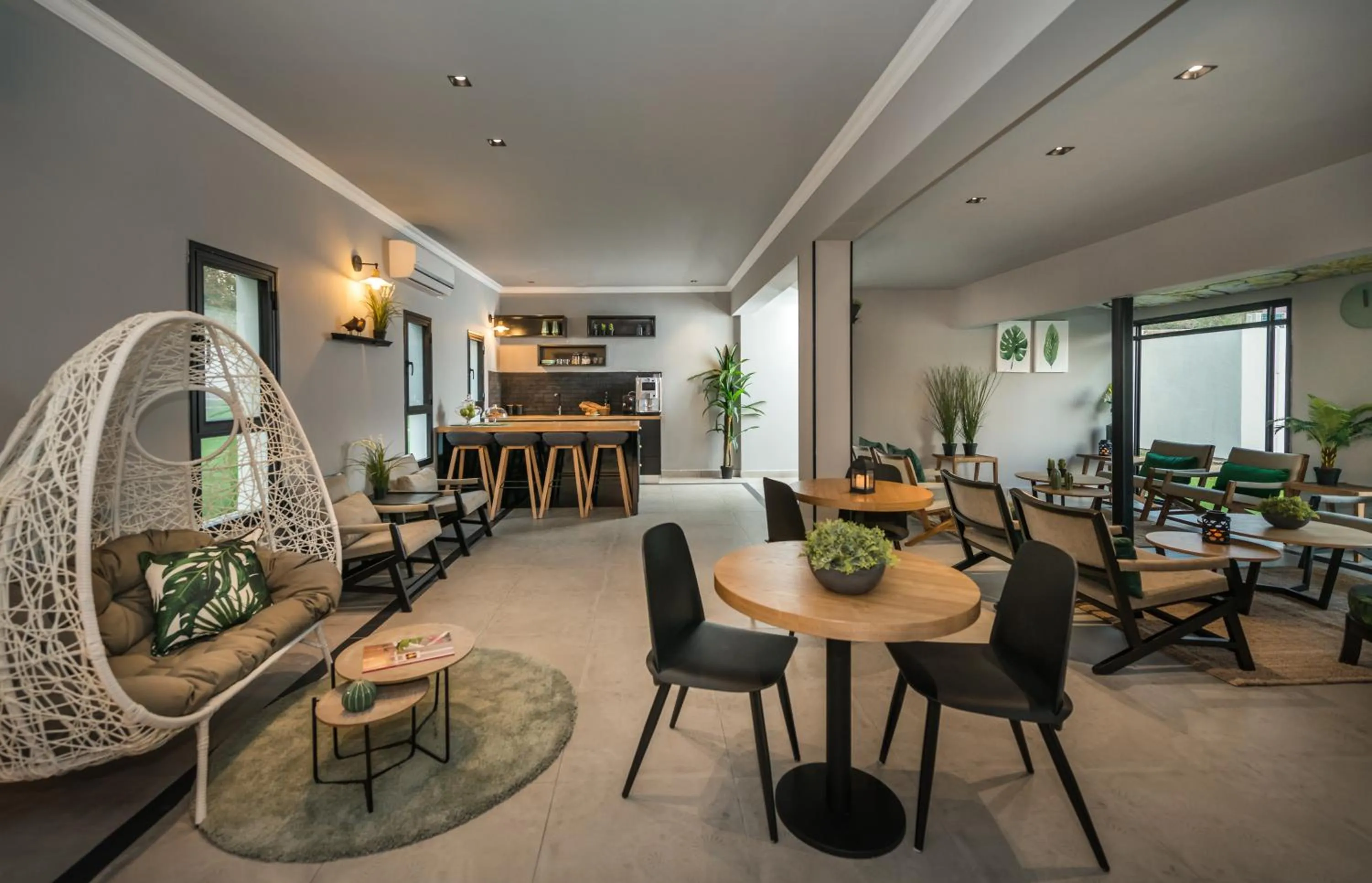 Lobby or reception in Erettz Dafna Travel Hotel