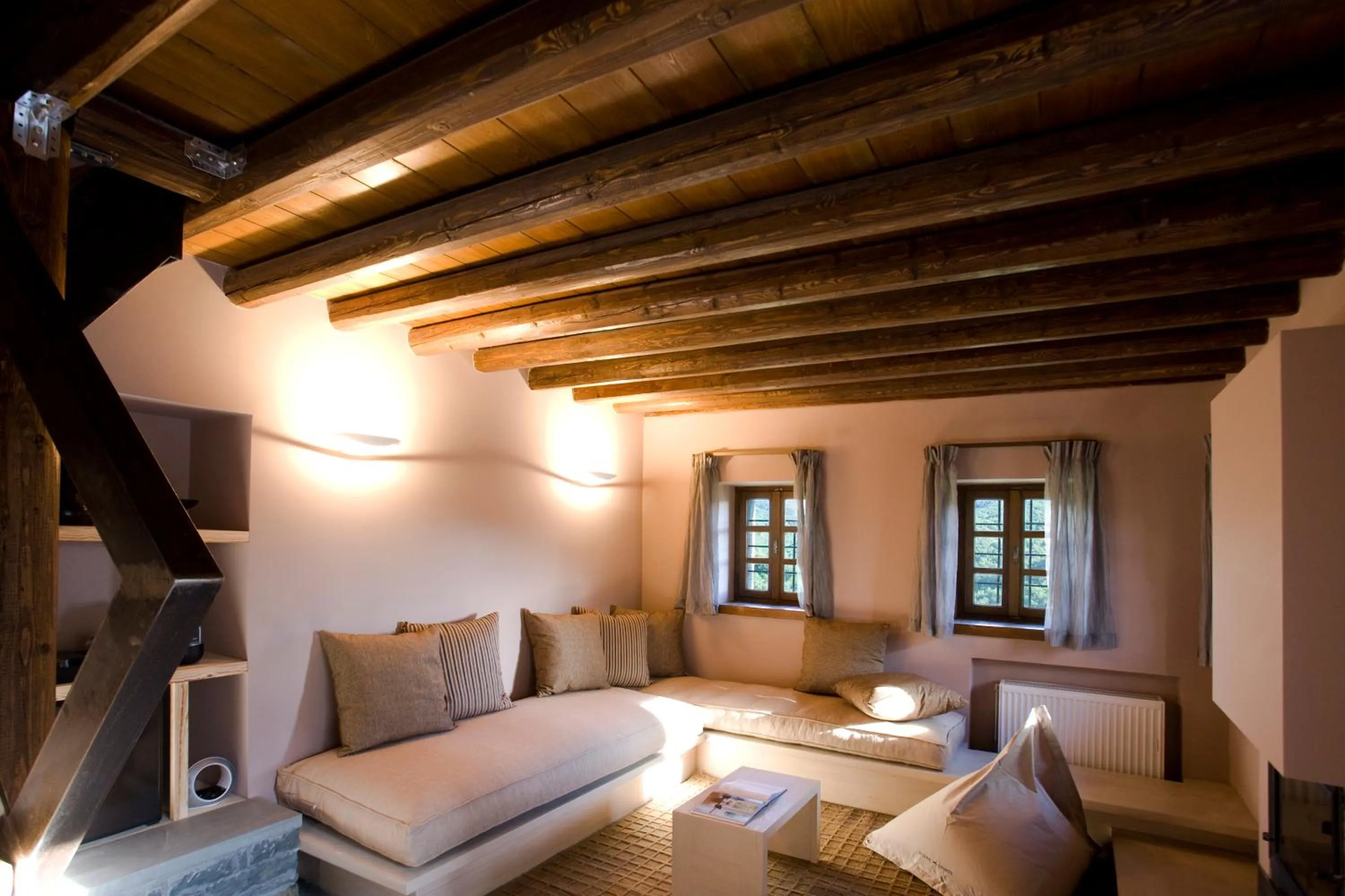 TV and multimedia in Kipi Suites