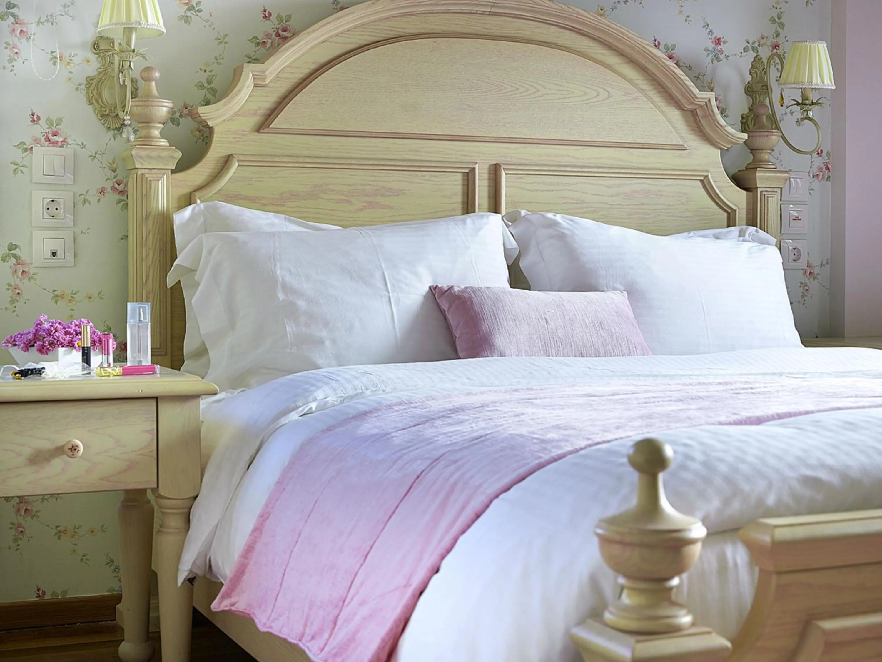 Bed in Stevalia Hotel & Spa