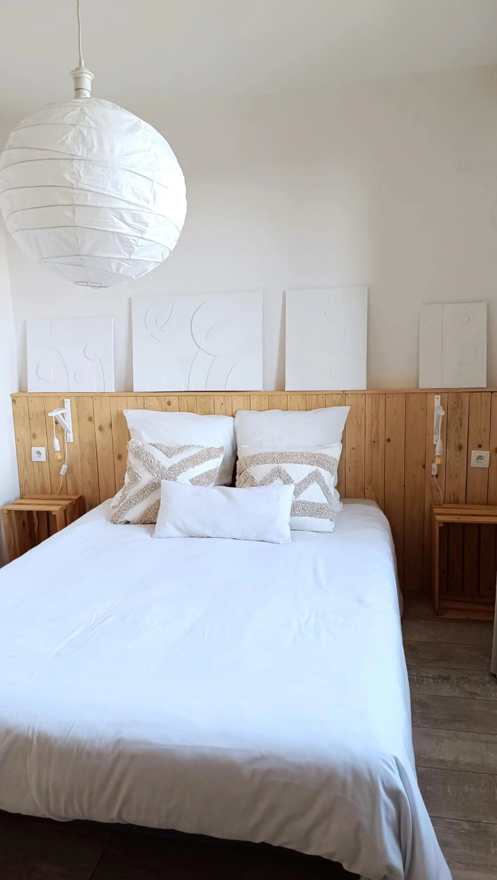 Bed in Maison ecologique en paille