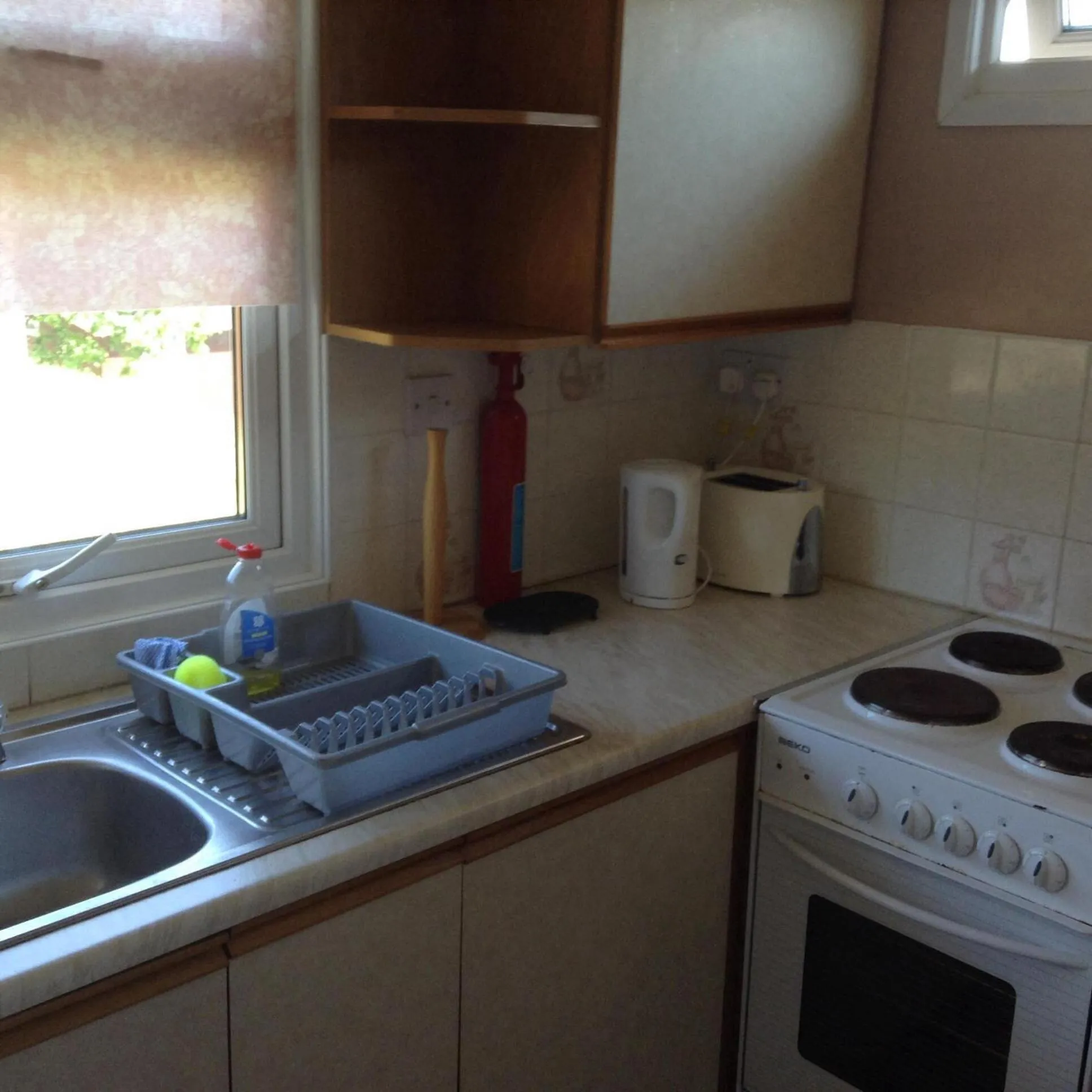 Kitchen or kitchenette in Pantyrathro International Hostel