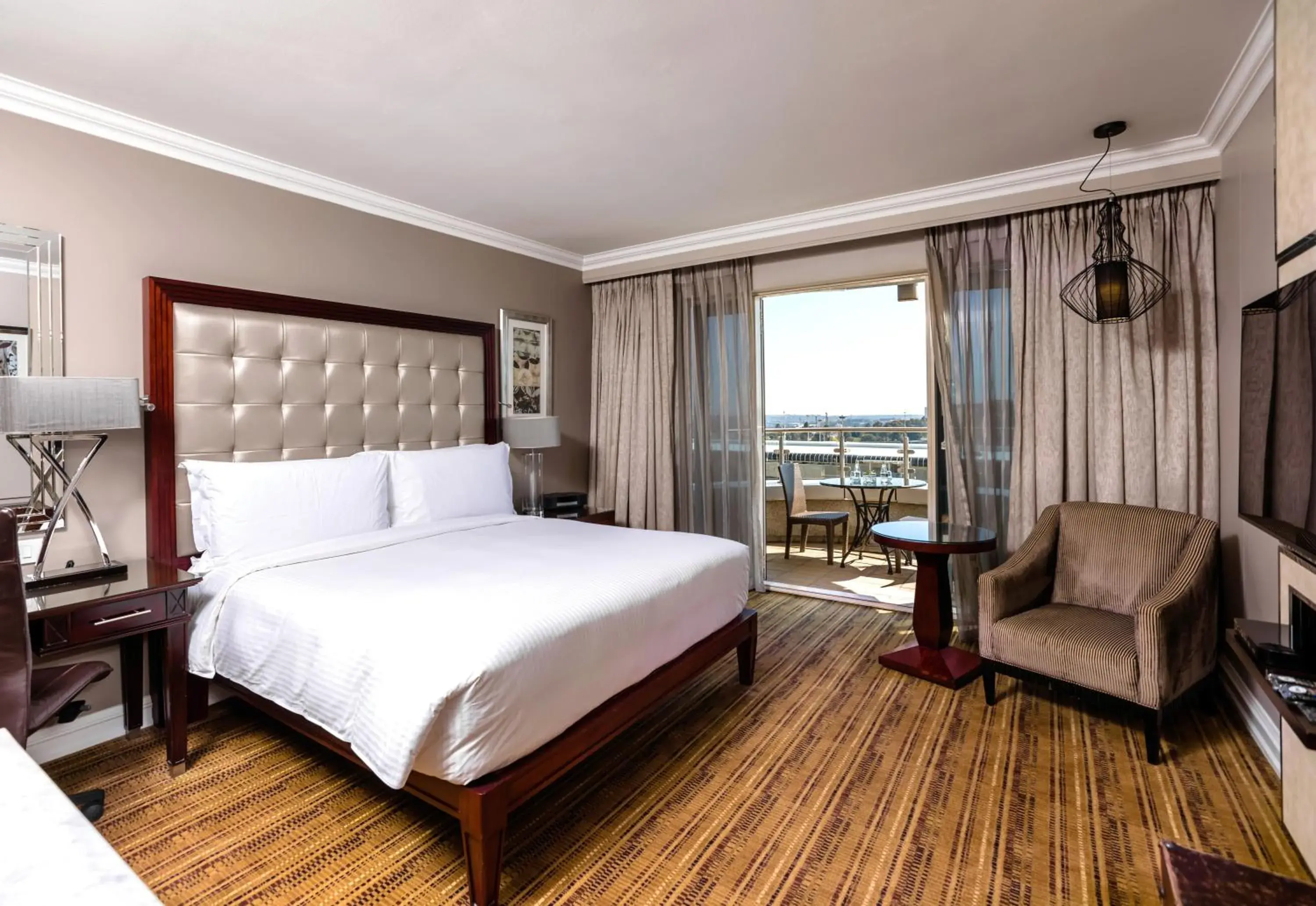 Classic King Room with Balcony in InterContinental Johannesburg OR Tambo Airport Hotel by IHG Classic King Room with Balcony in InterContinental Johannesburg OR Tambo Airport Hotel by IHG
