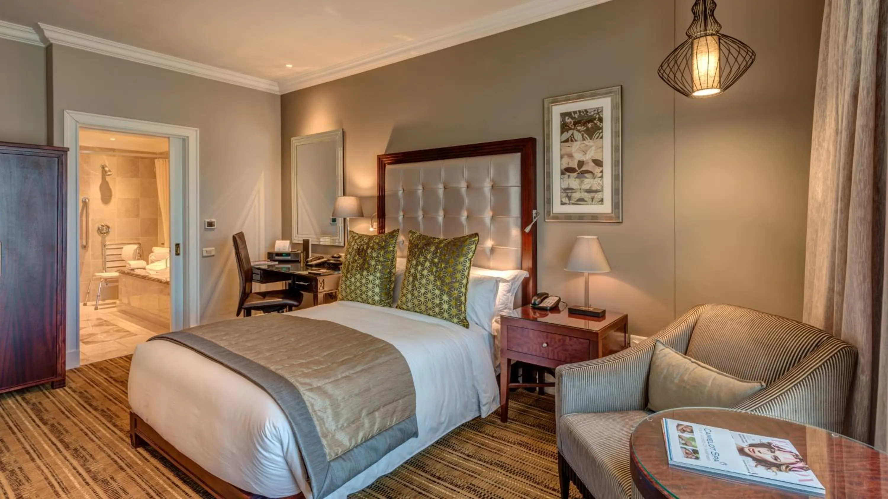 Photo of the whole room, Bed in InterContinental Johannesburg OR Tambo Airport Hotel by IHG