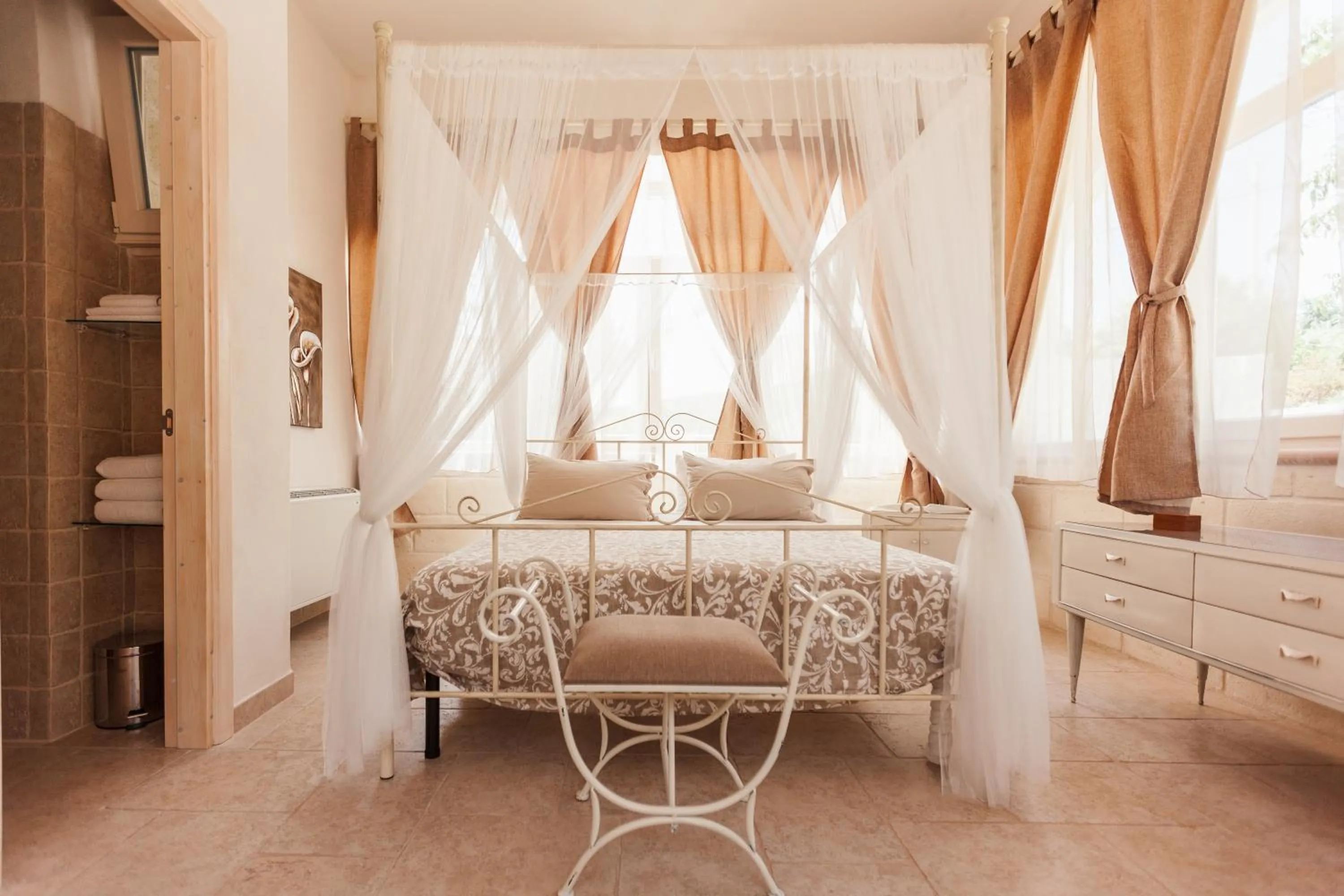 Bed in I Trulli del Tupparello