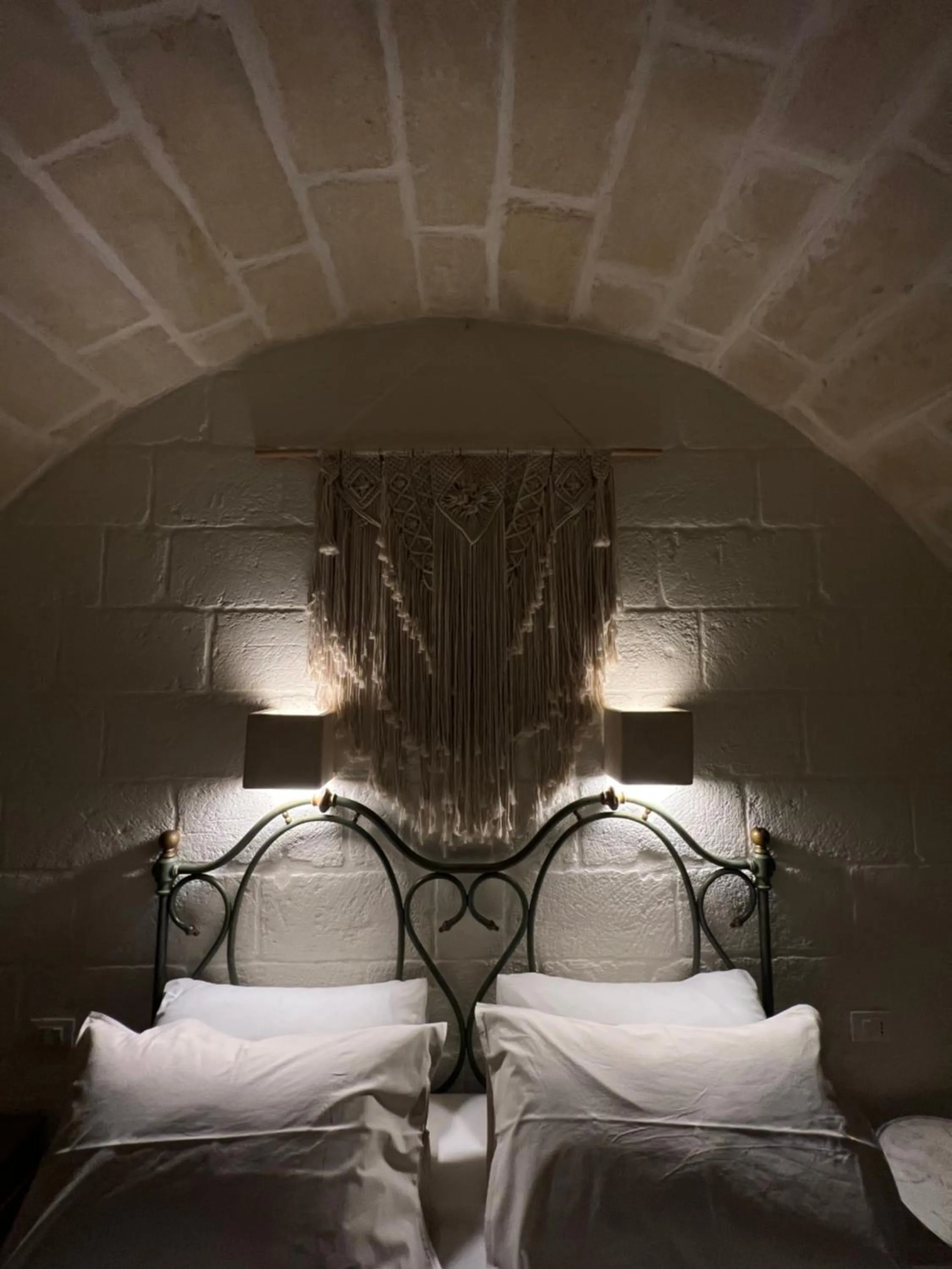 Bed in I Trulli del Tupparello