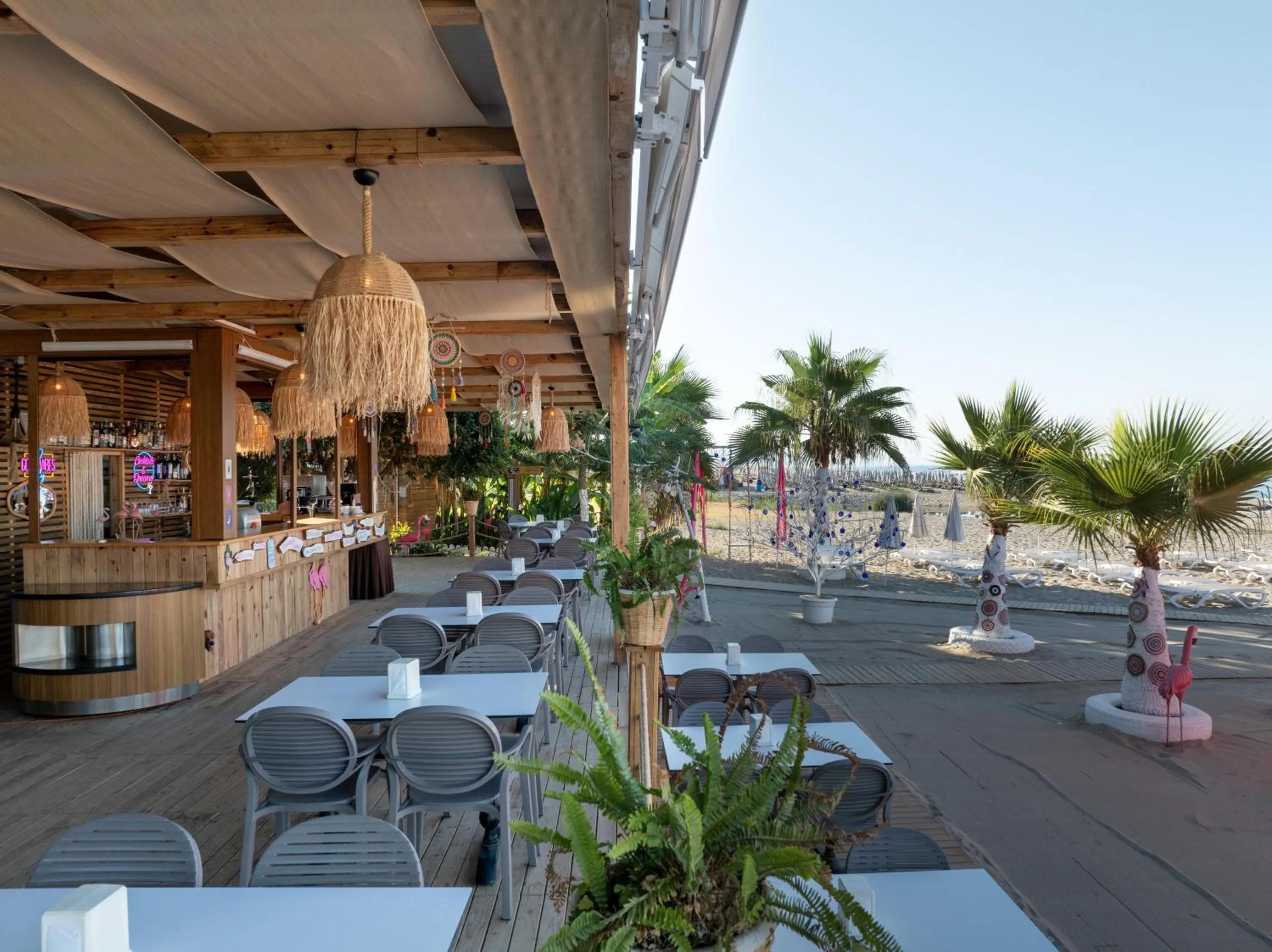 Beach in Blue Wave Suite Hotel