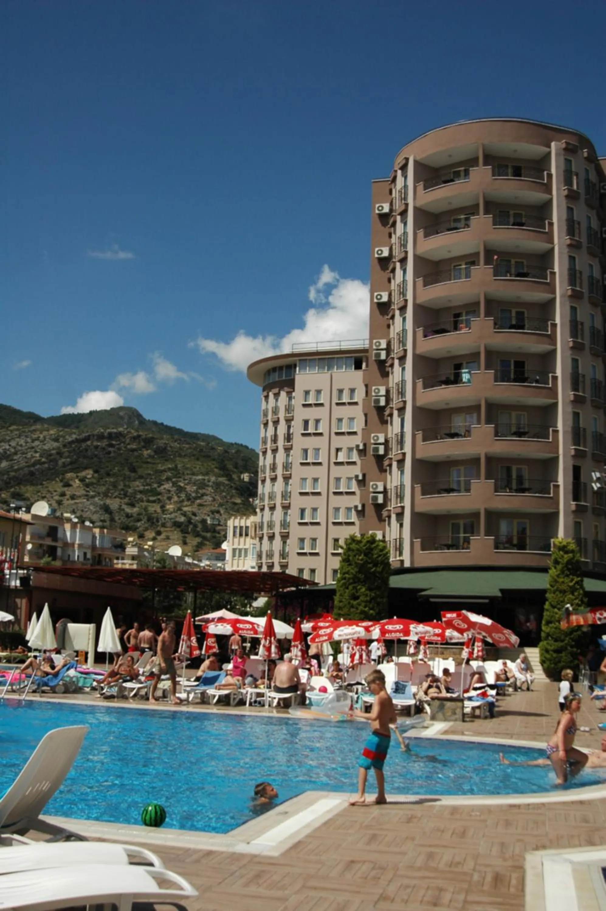 Facade/entrance in Club Sidar Apart Hotel