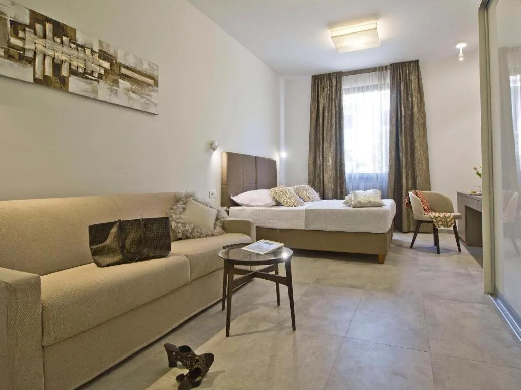 Bed in Luxury Rooms Pino