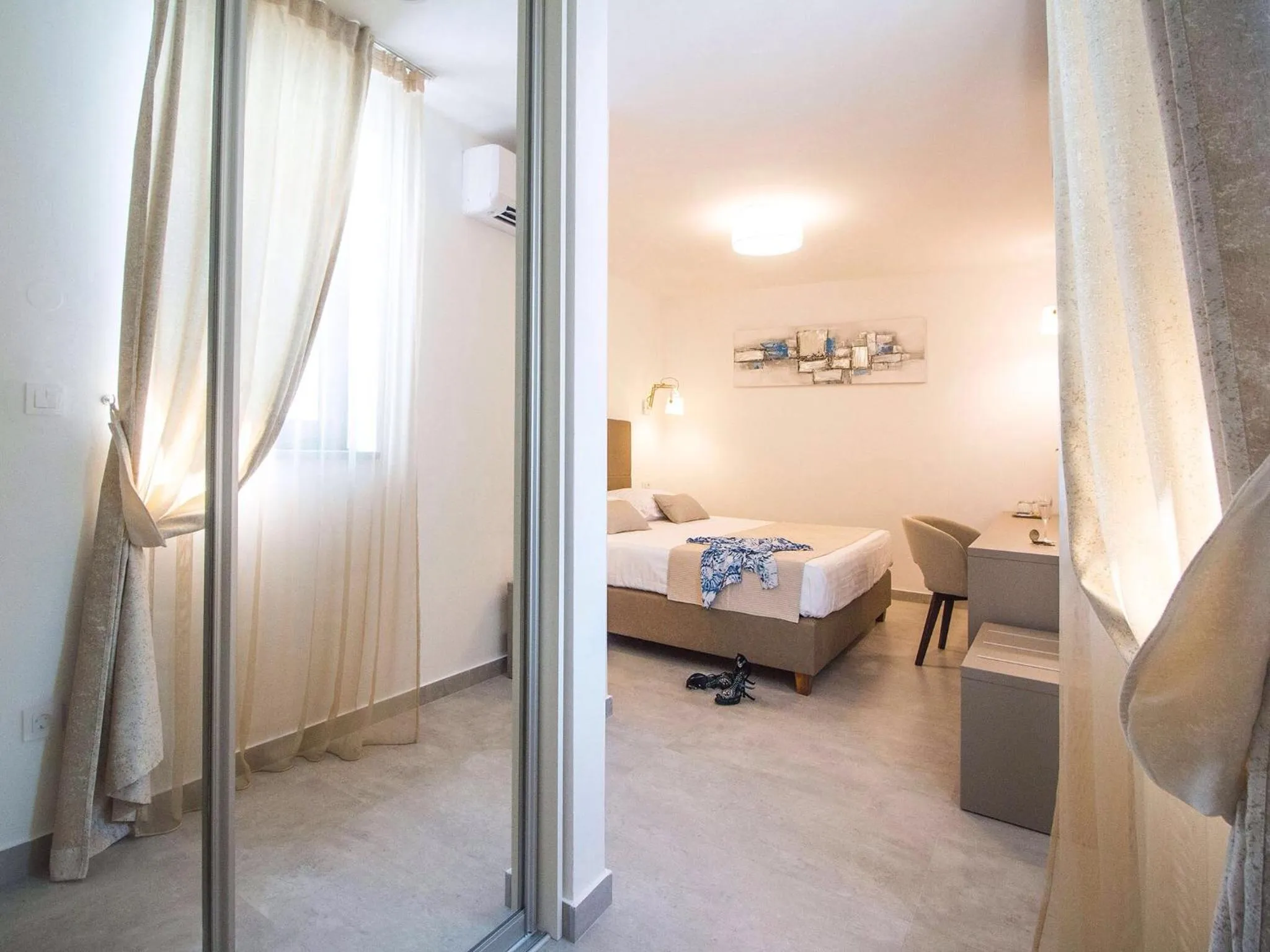 Bed in Luxury Rooms Pino