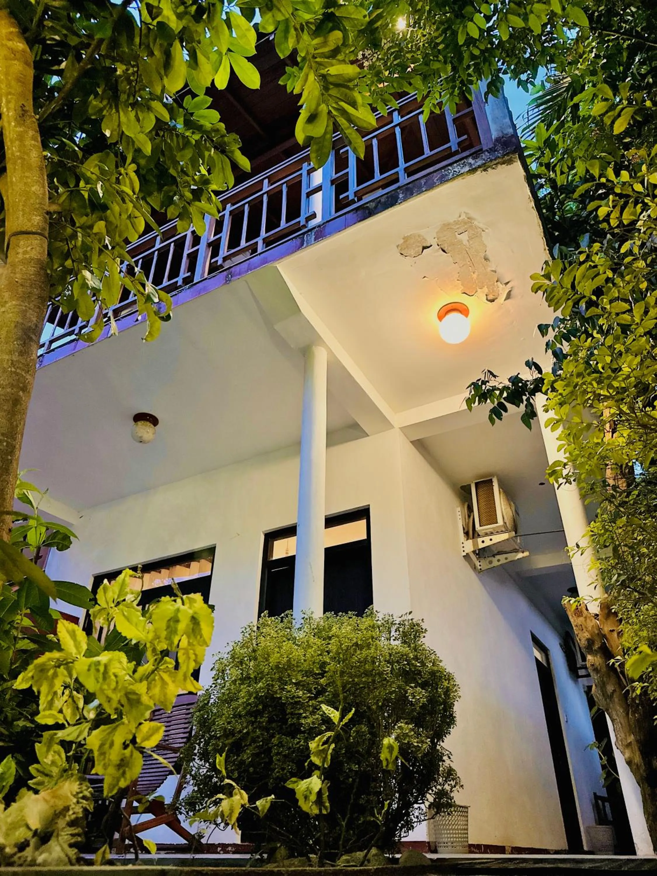 Property building in Rekawa Turtle Gate Hotel