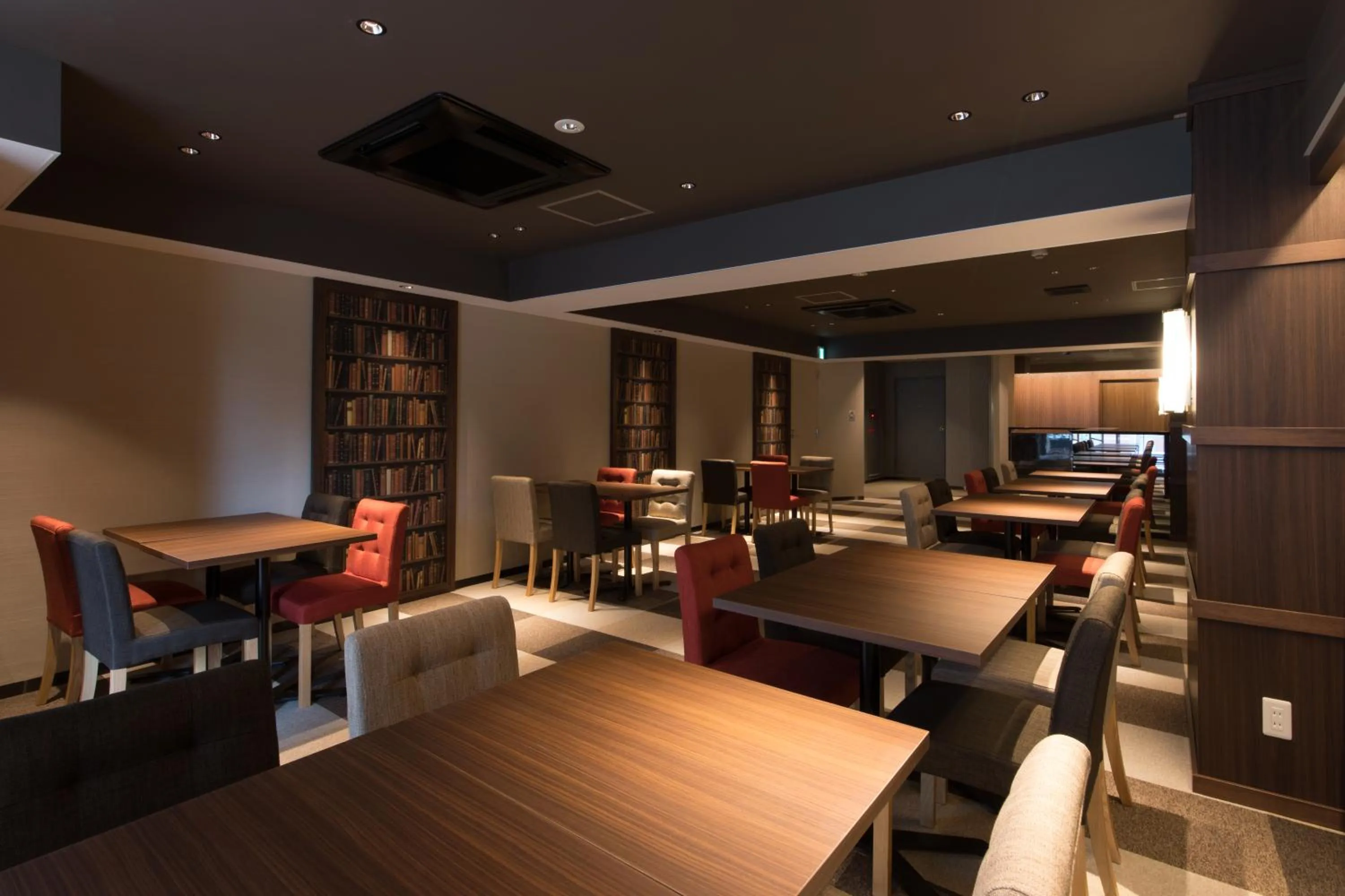 Lobby or reception in Hotel Taisei Nakanoshima