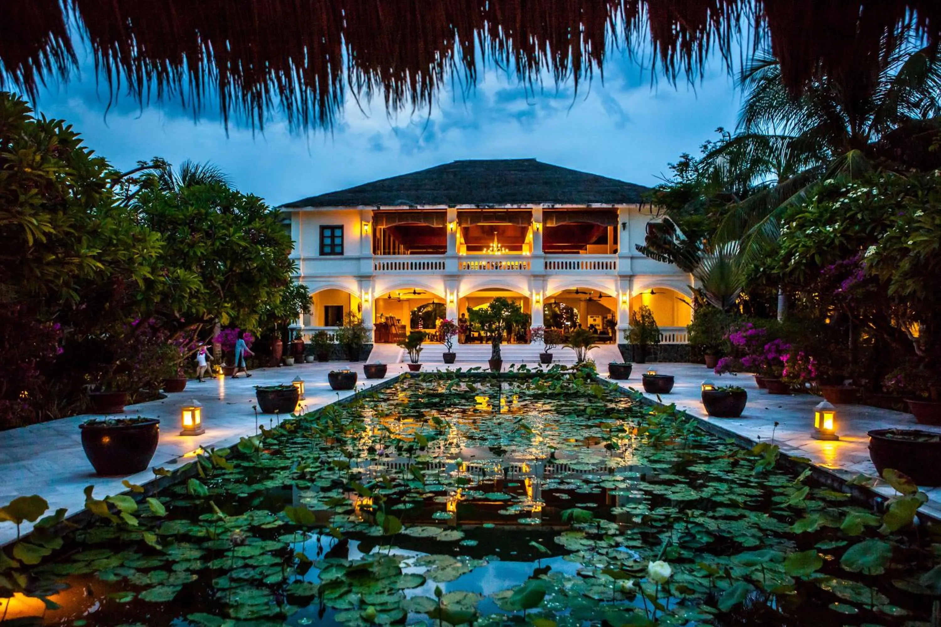 Property building in Allezboo Beach Resort & Spa