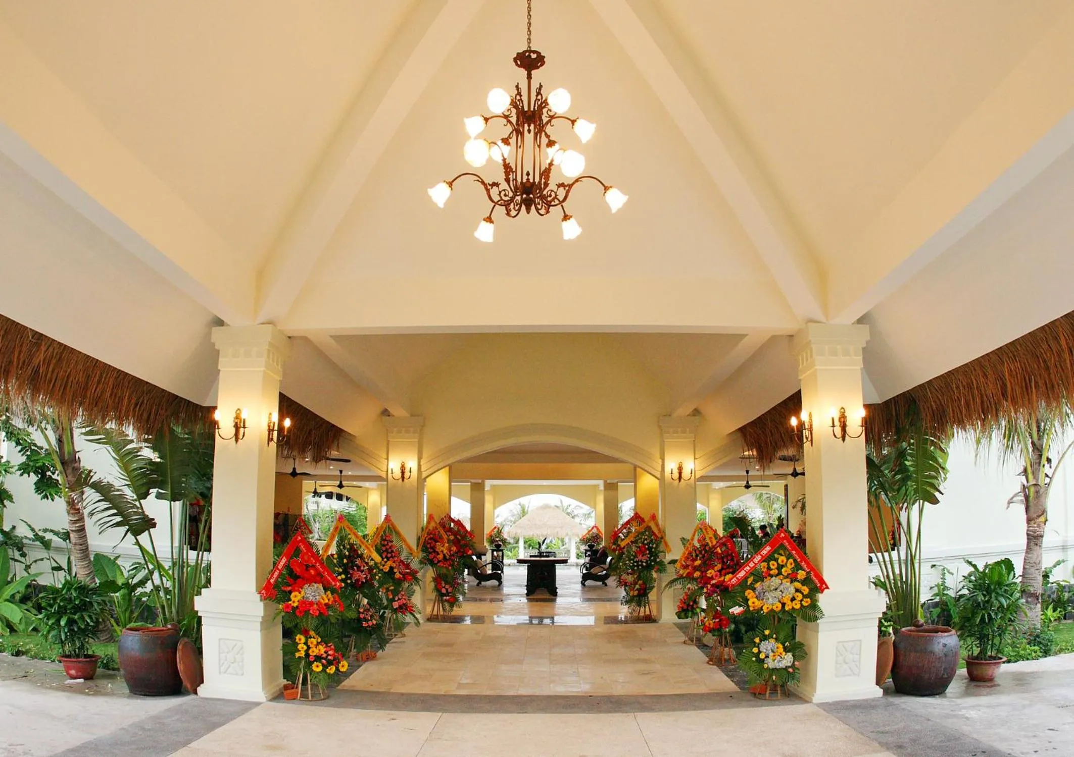 Facade/entrance in Allezboo Beach Resort & Spa