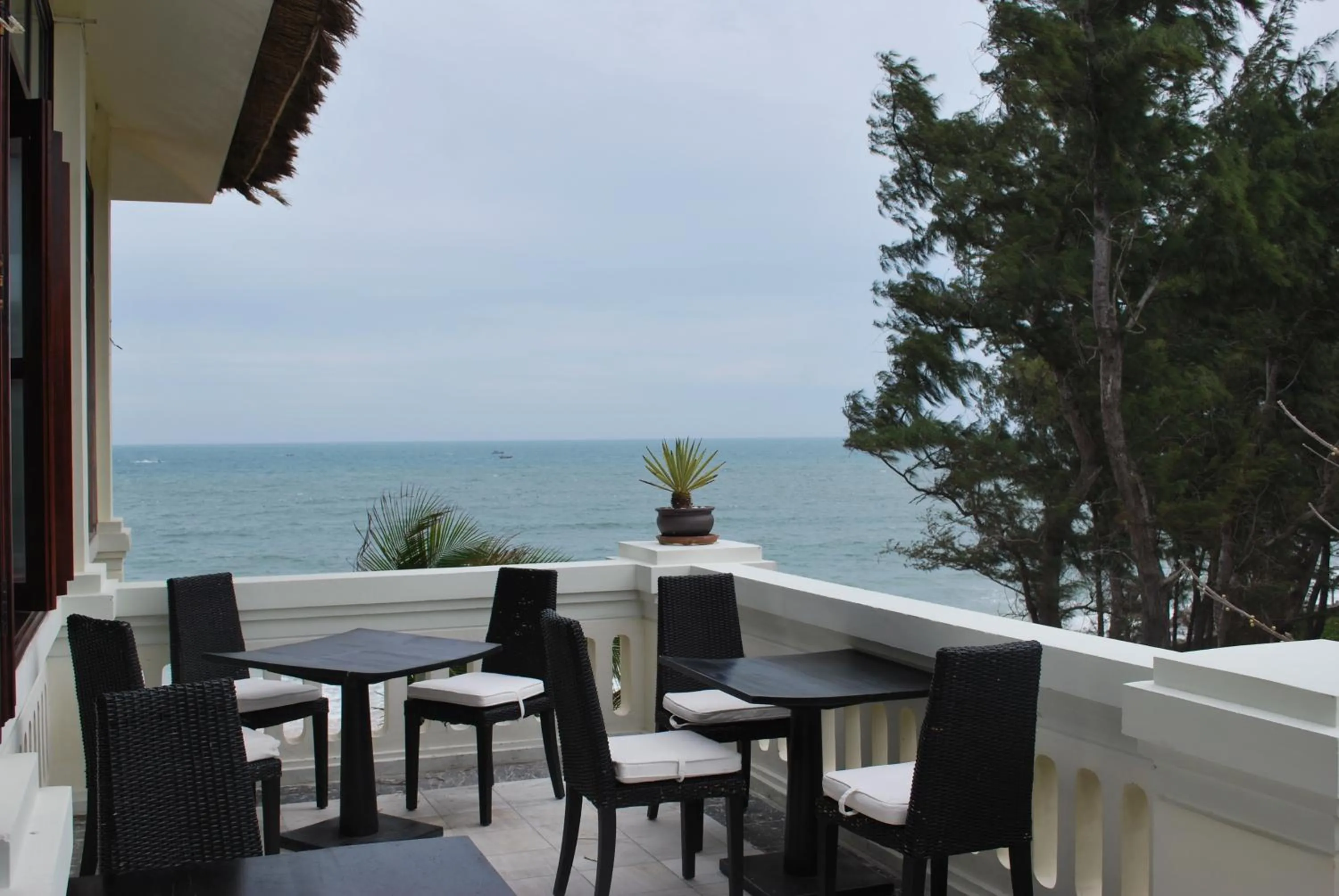 Patio in Allezboo Beach Resort & Spa