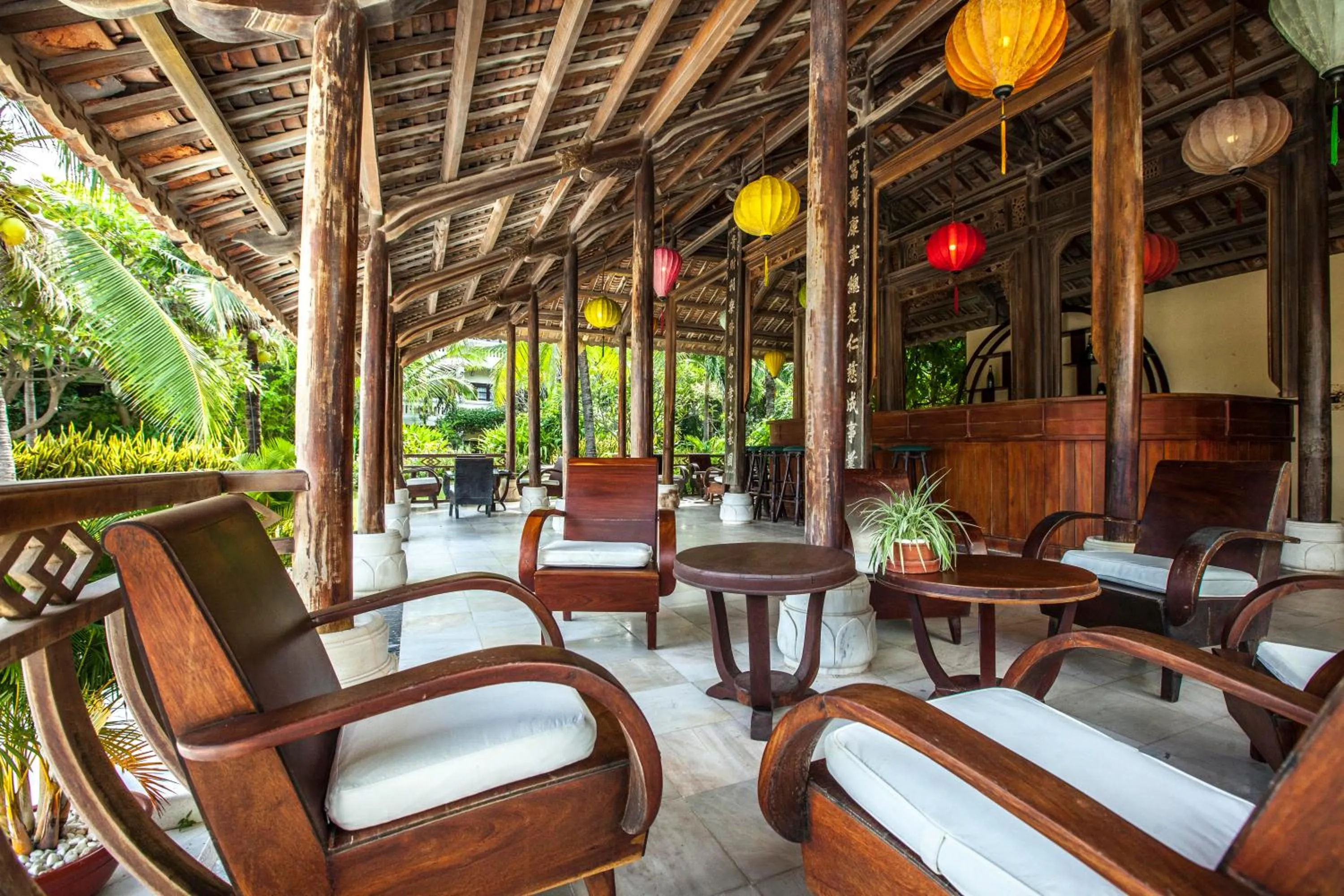 Patio in Allezboo Beach Resort & Spa