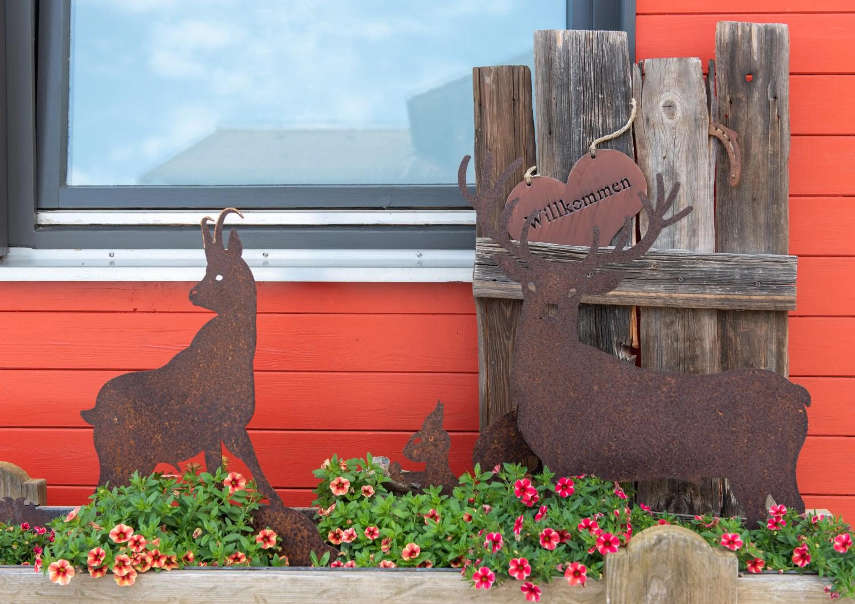 Property building in Hotel Alpenglühn