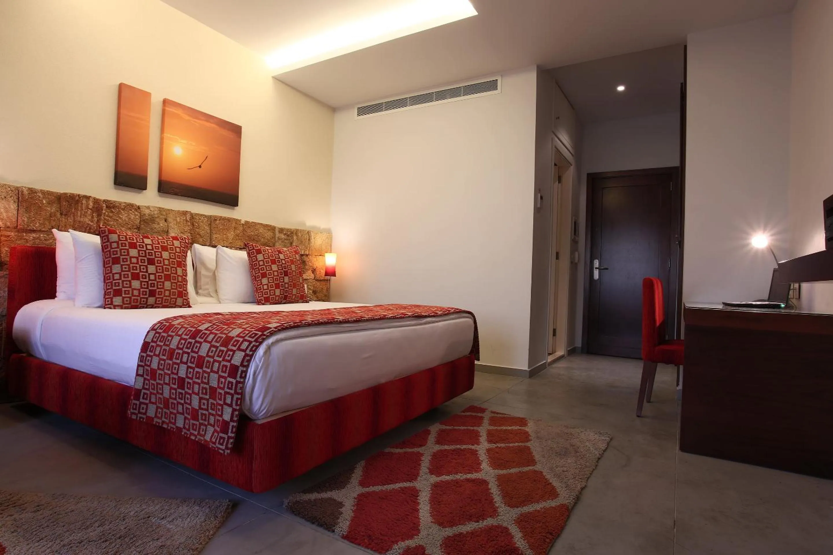 Bed in Monoberge Hotel