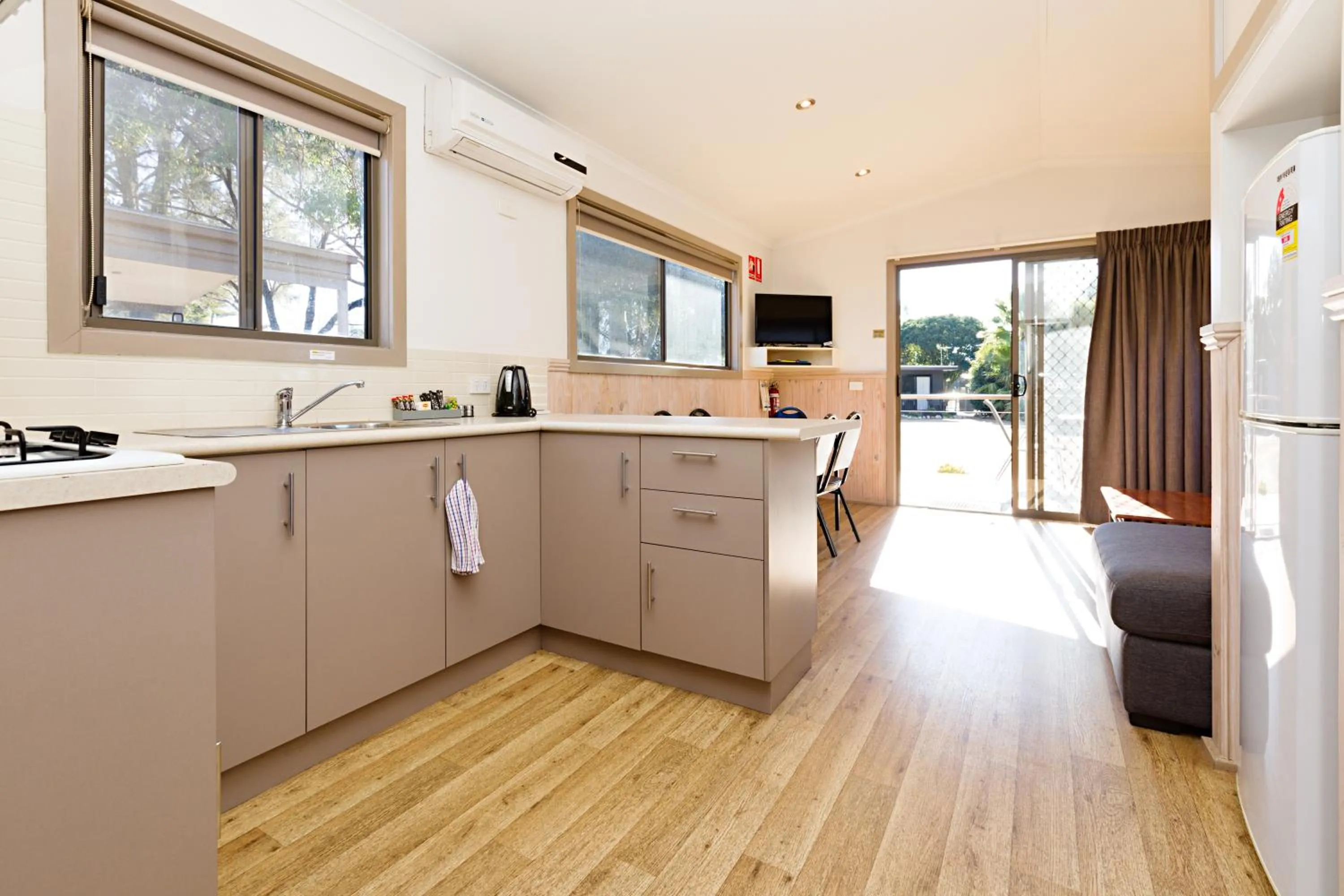 Kitchen or kitchenette in Gardenview
