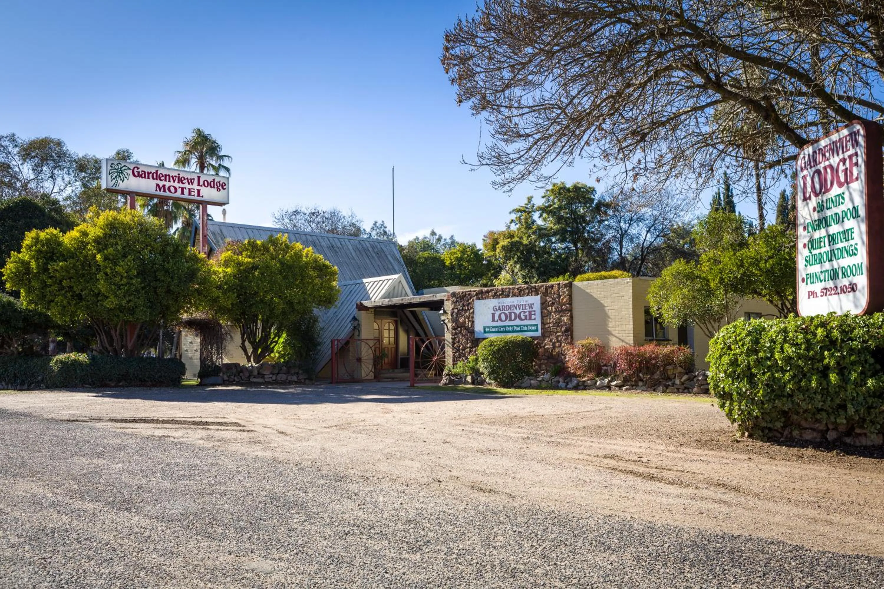 Lobby or reception in Gardenview