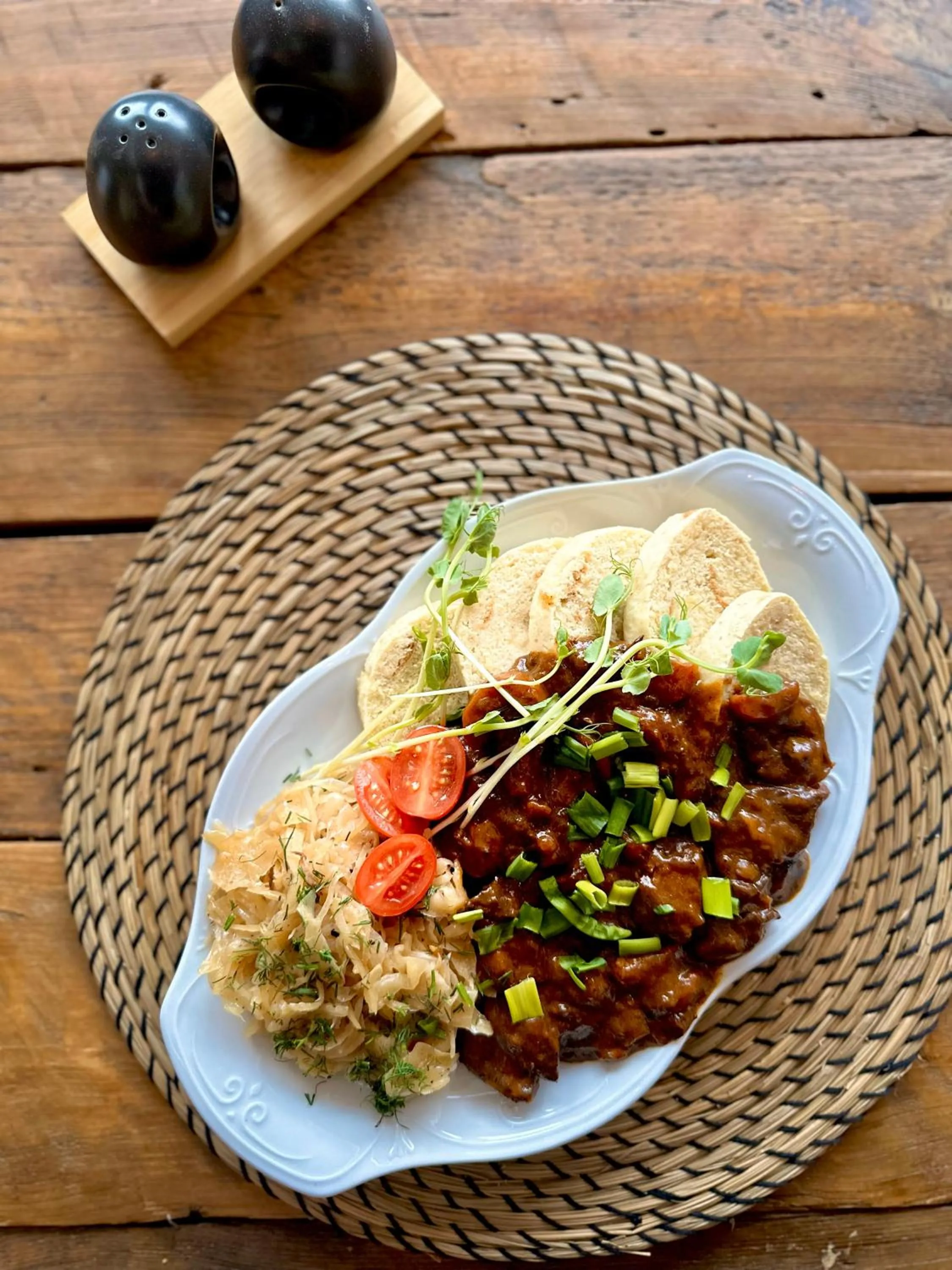 Food and drinks in Tarasy Wang