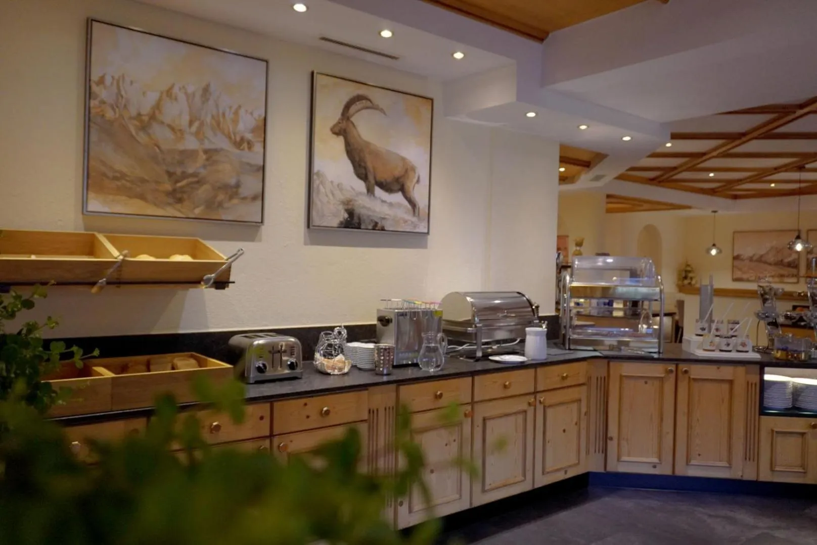 Buffet breakfast in Hotel Garni Rifflsee