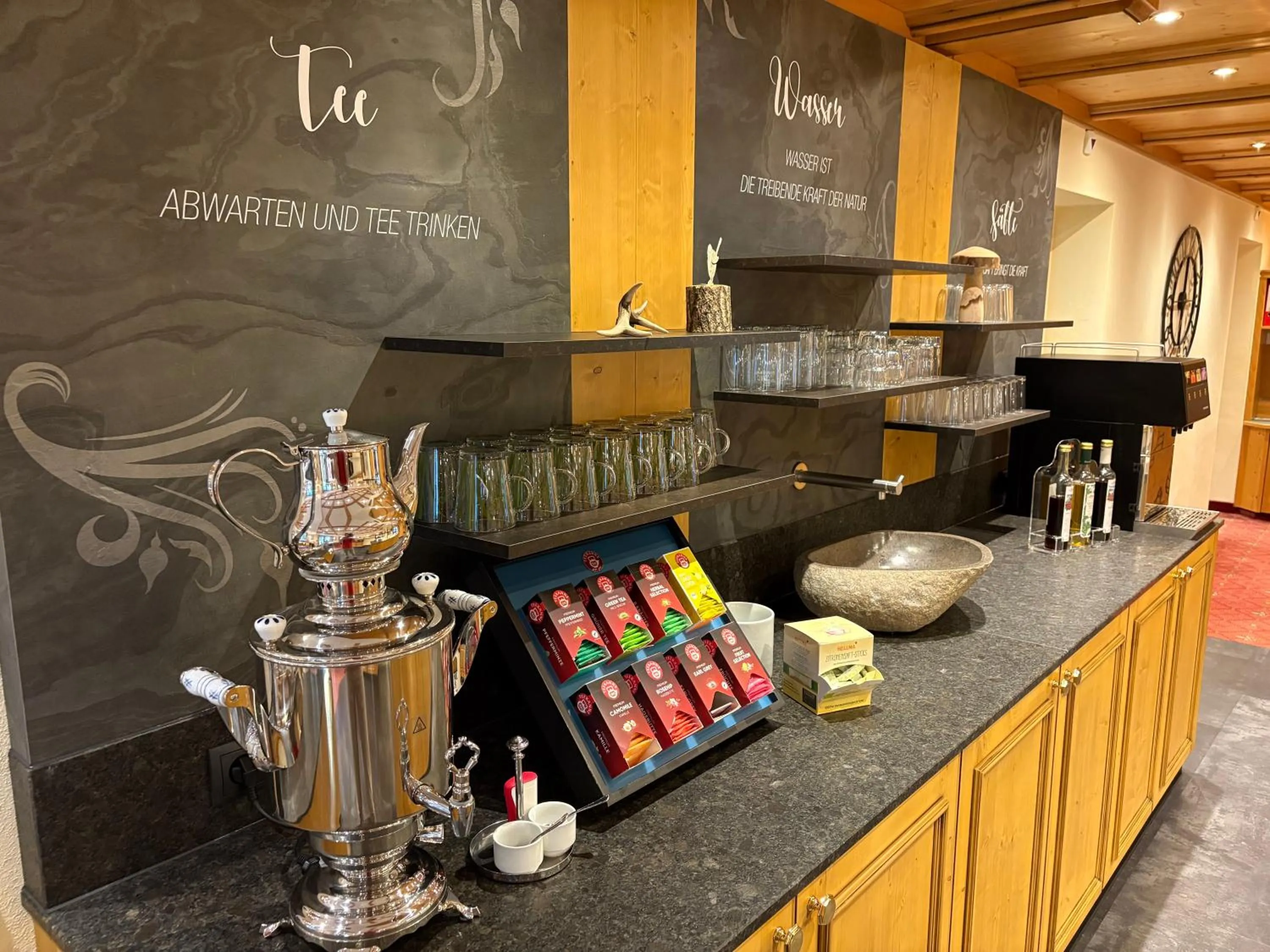 Breakfast in Hotel Garni Rifflsee