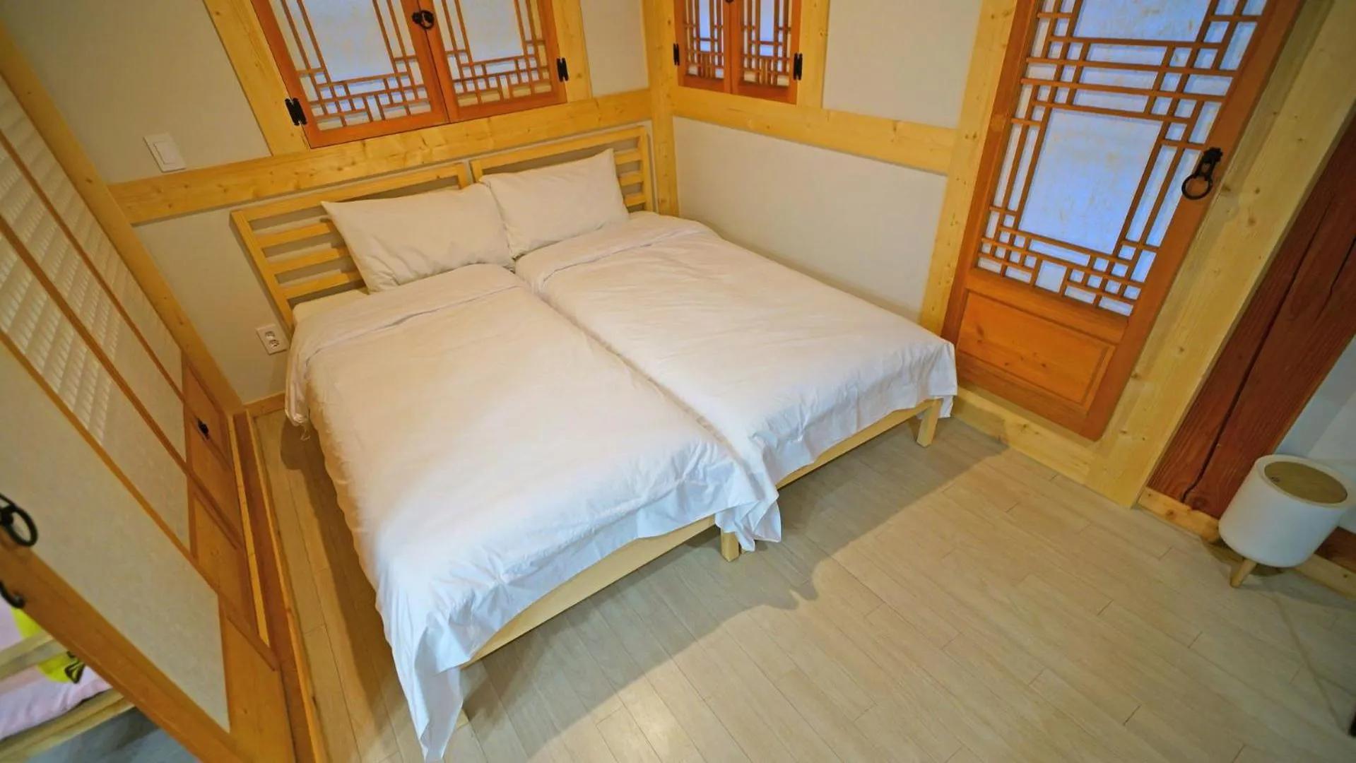 Bed in Sarangroo