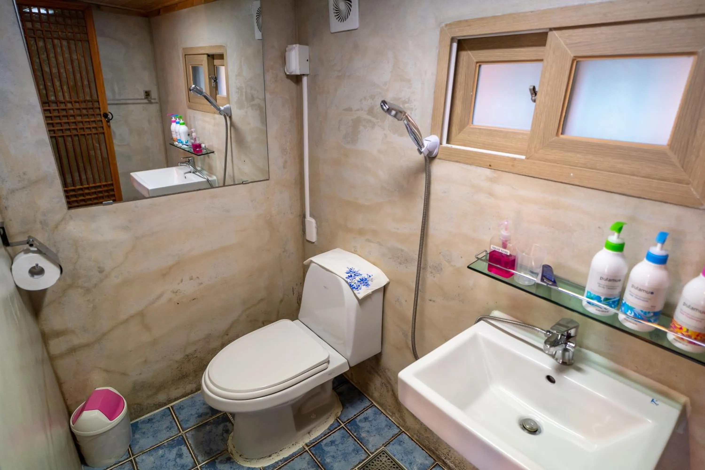 Property building in Sarangroo