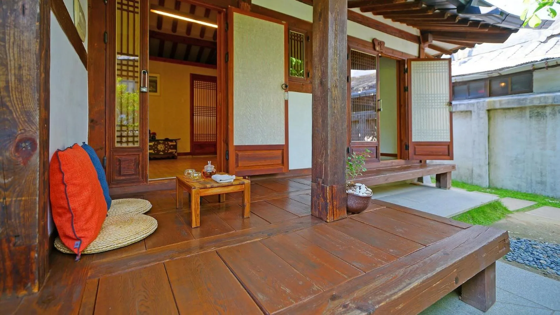 Property building in Sarangroo