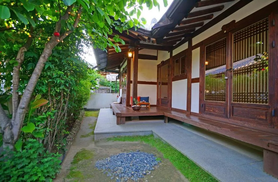 Property building in Sarangroo