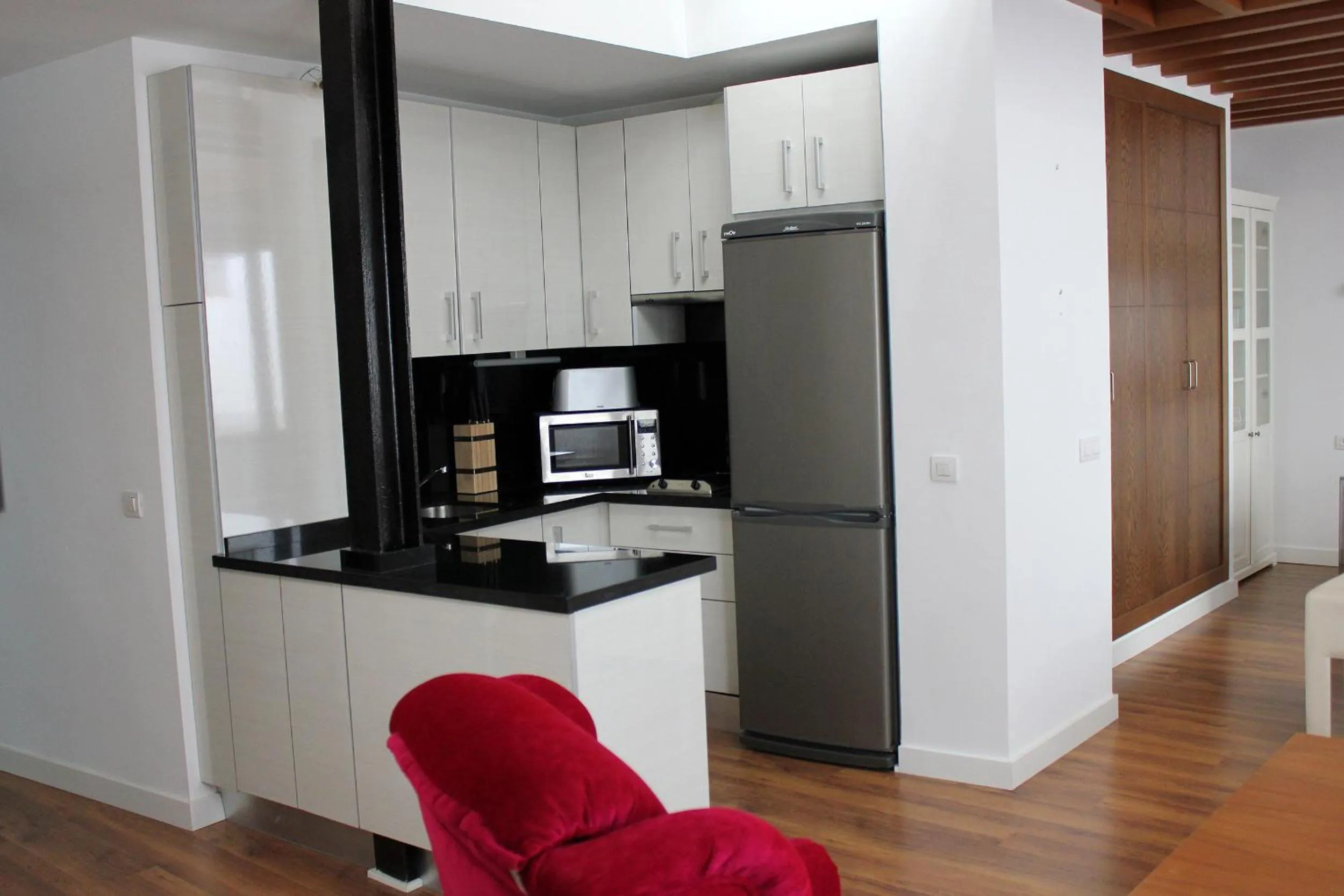 Kitchen or kitchenette in Apartamentos Coronado