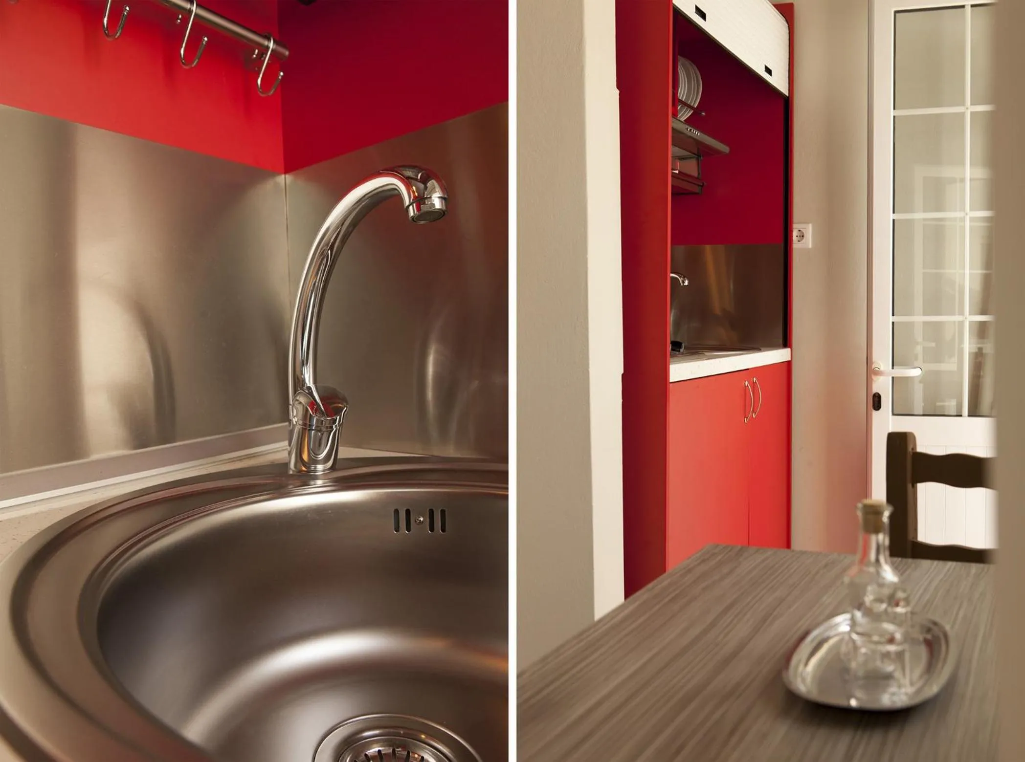 Kitchen or kitchenette in Anna Katerina Apartments