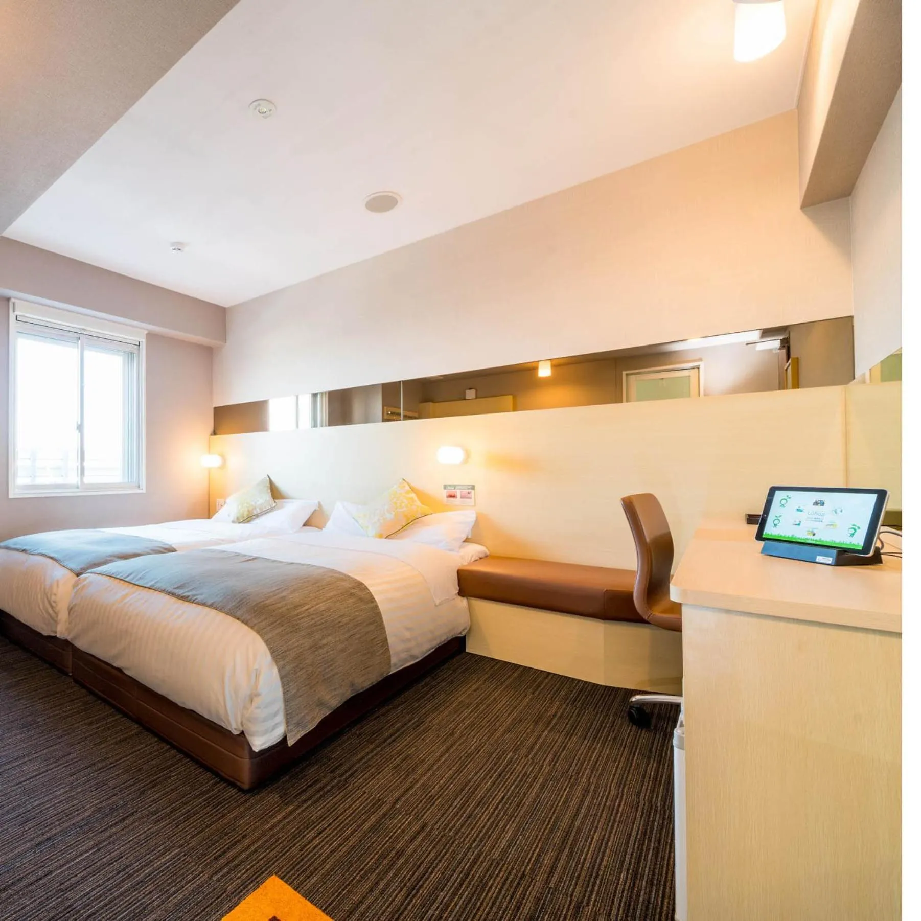 Bed in Super Hotel Premier Musashi Kosugi Ekimae