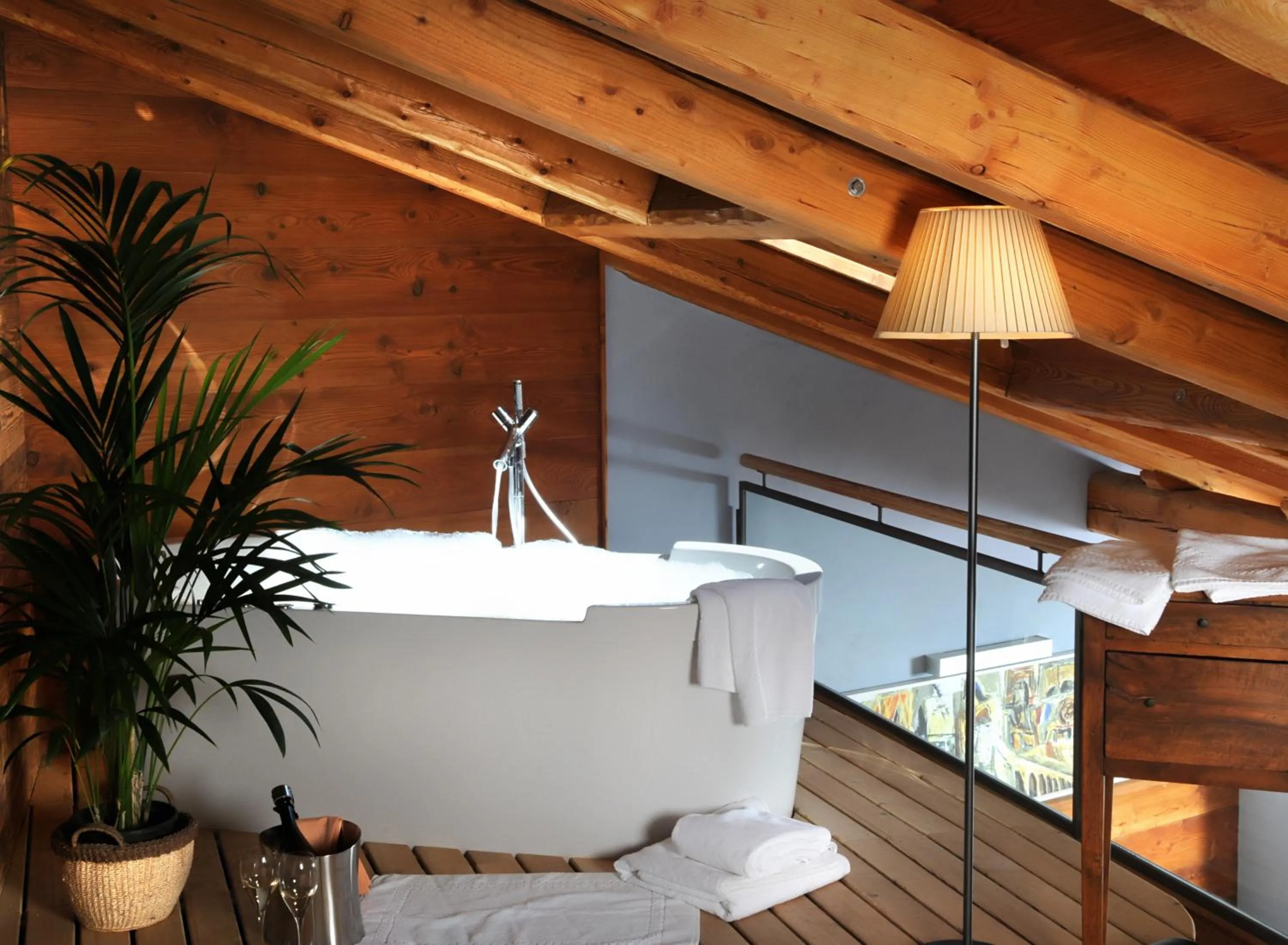 Hot Tub in Hotel Ad Gallias