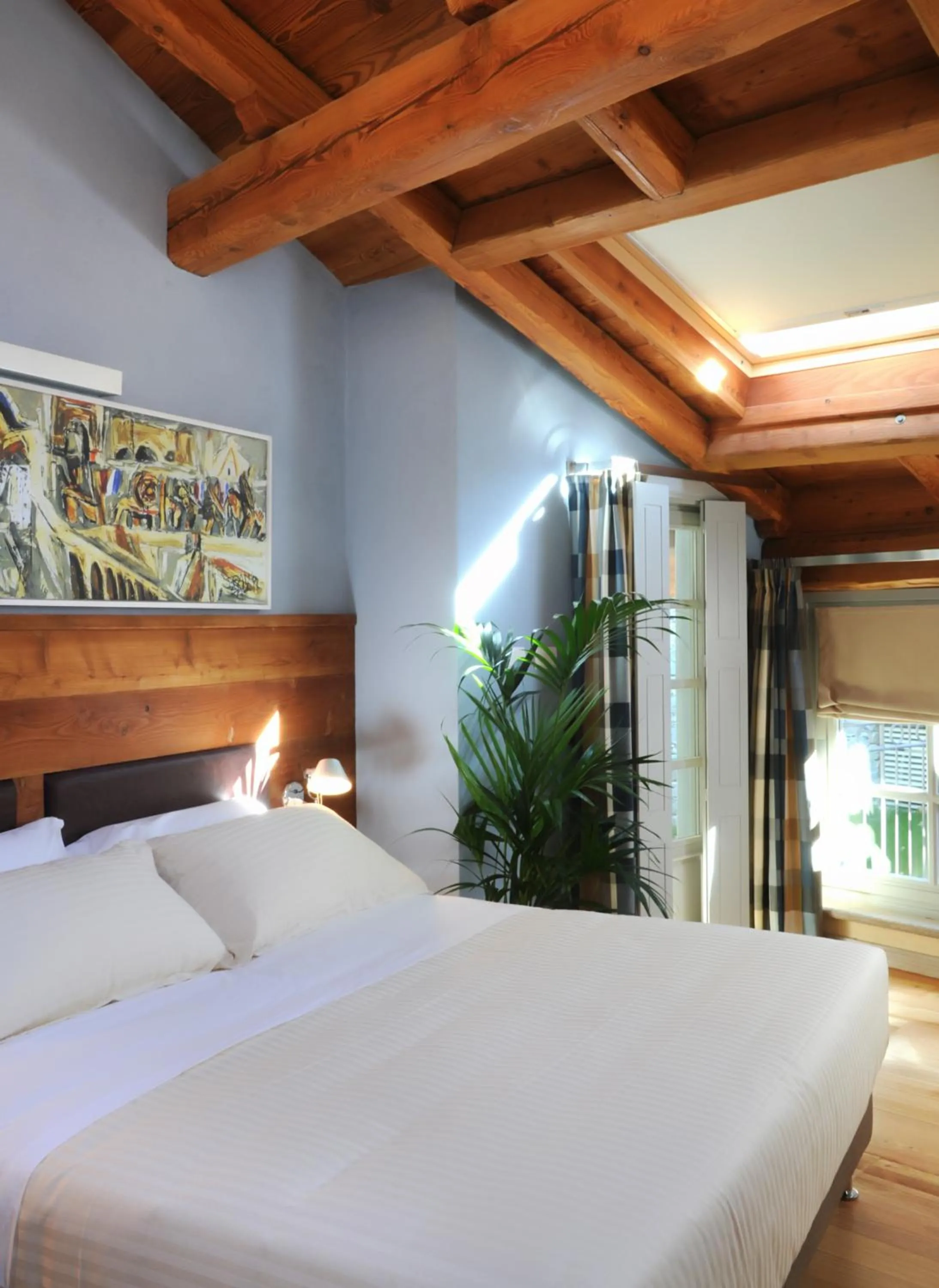 Day, Bed in Hotel Ad Gallias