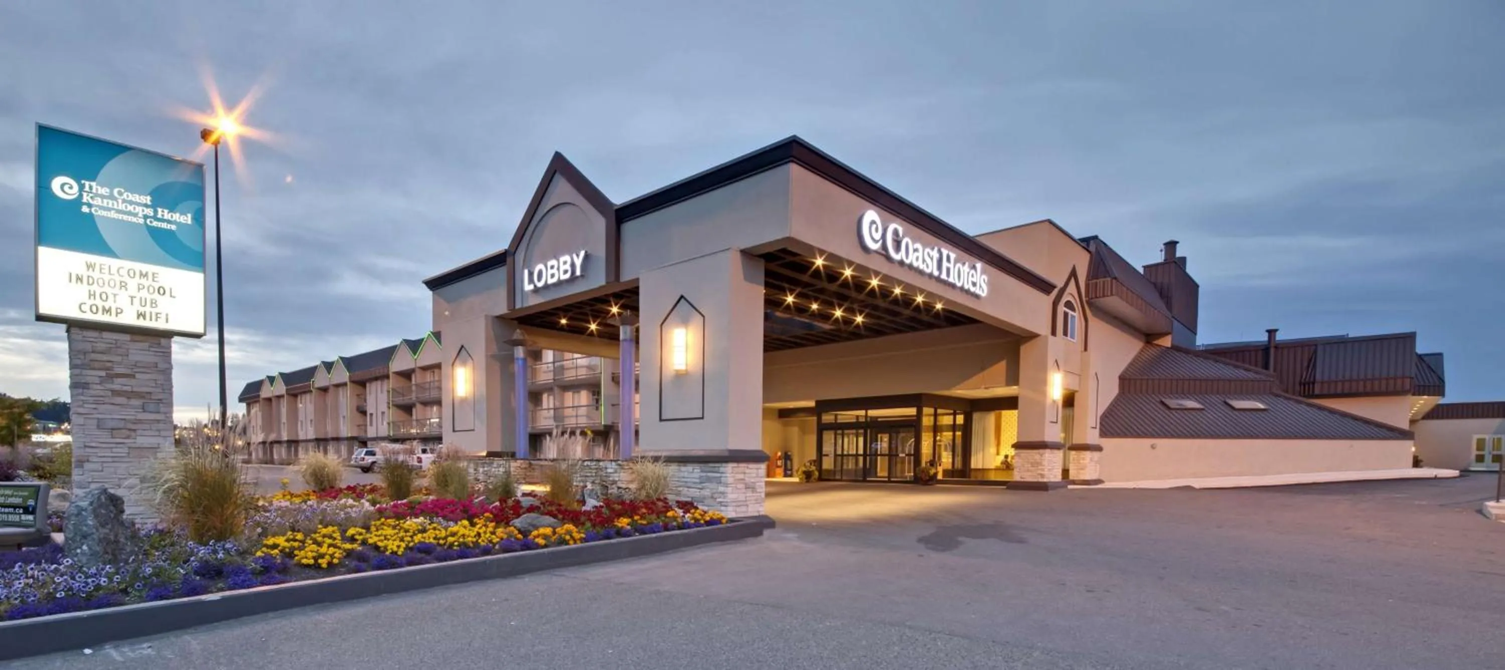 Property building in Coast Kamloops Hotel & Conference Centre