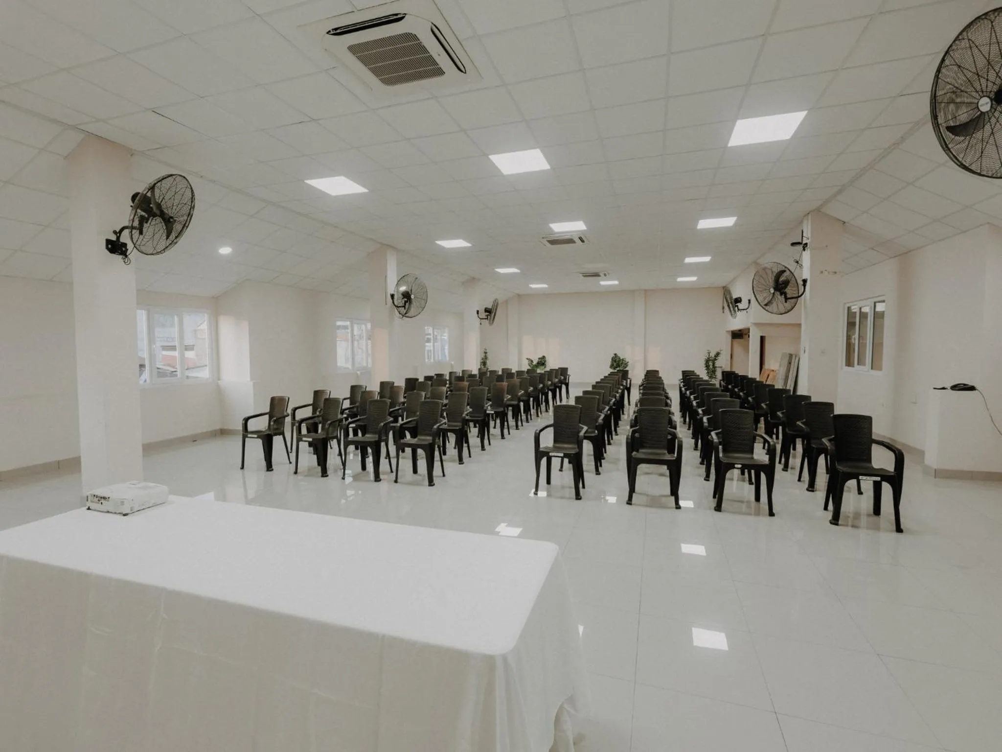 Living room in Tariri Hotel