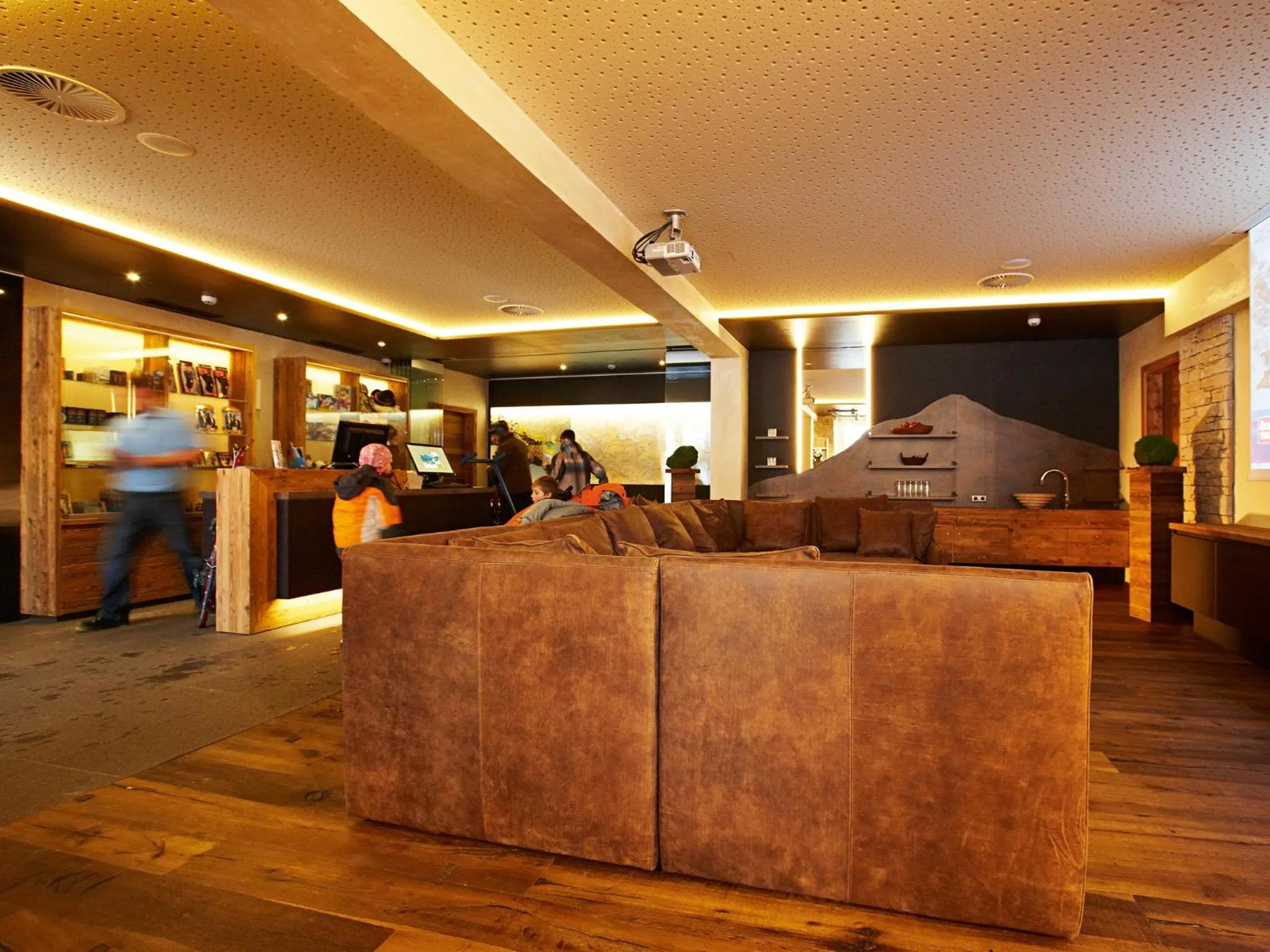 On-site shops in Alpengasthof Grüner, Ski In & Ski Out