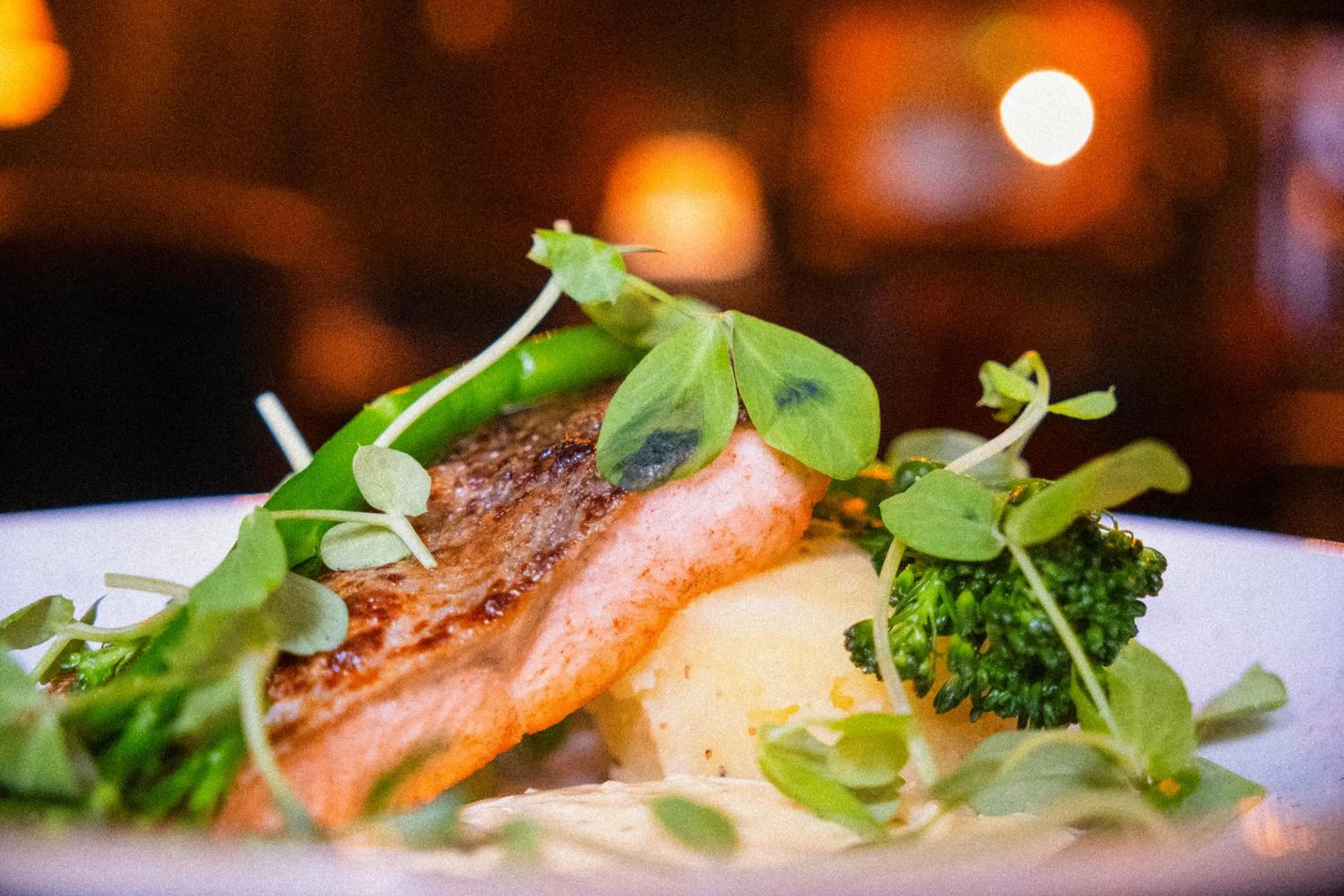 Restaurant/places to eat in Guy Fawkes Inn