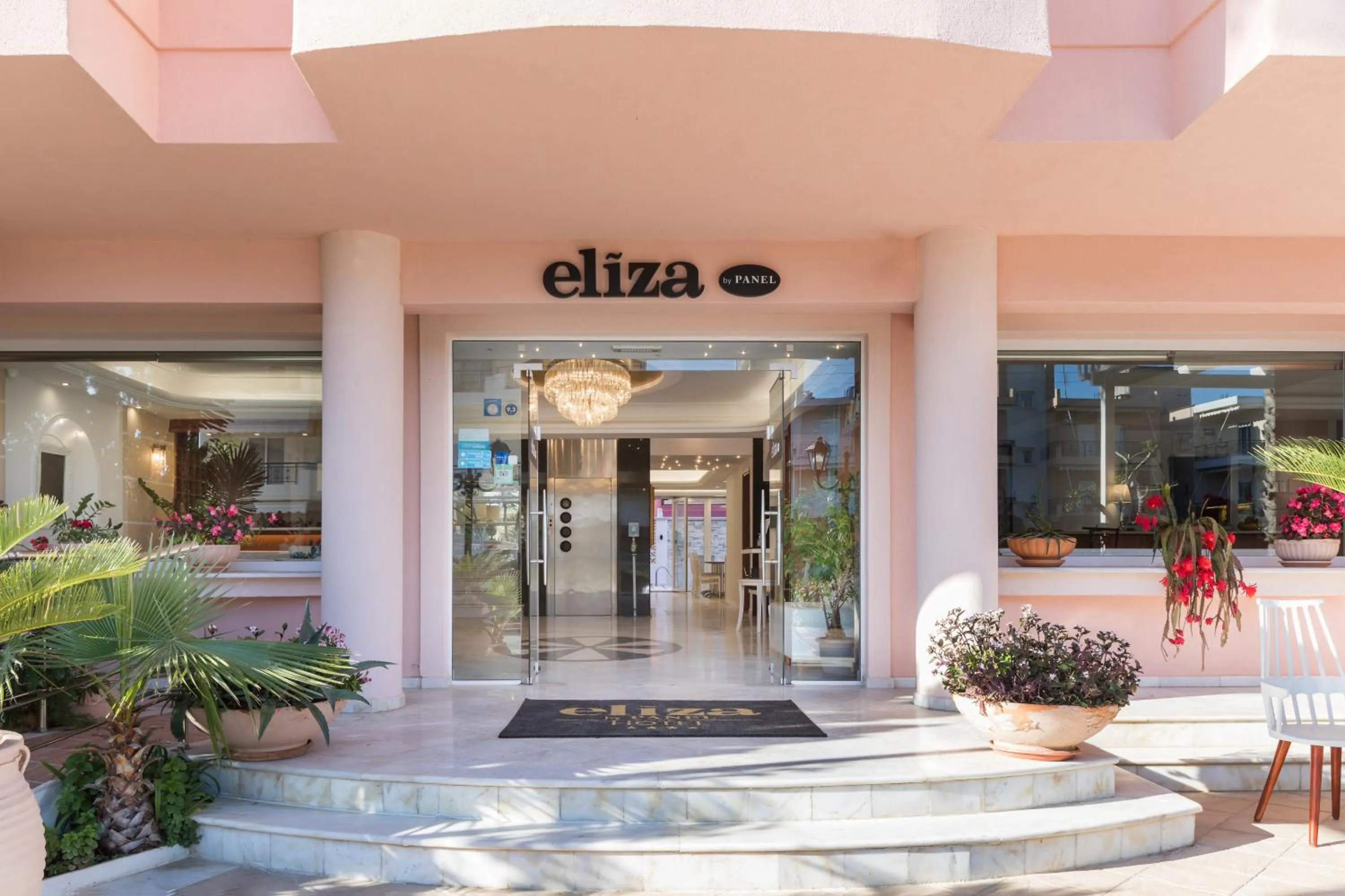 Facade/entrance in Eliza Hotel by Panel Hospitality