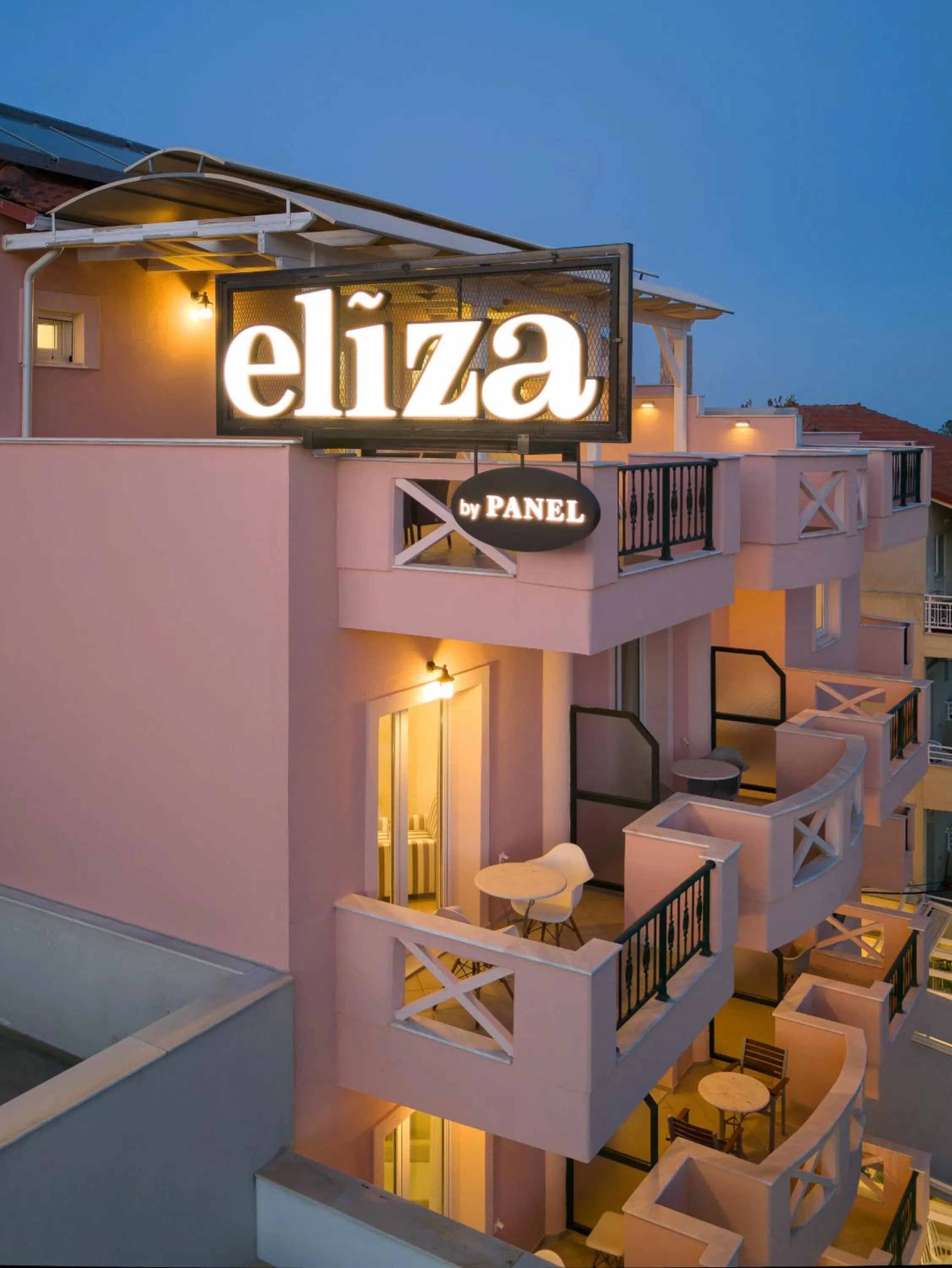 Logo/Certificate/Sign in Eliza Hotel by Panel Hospitality