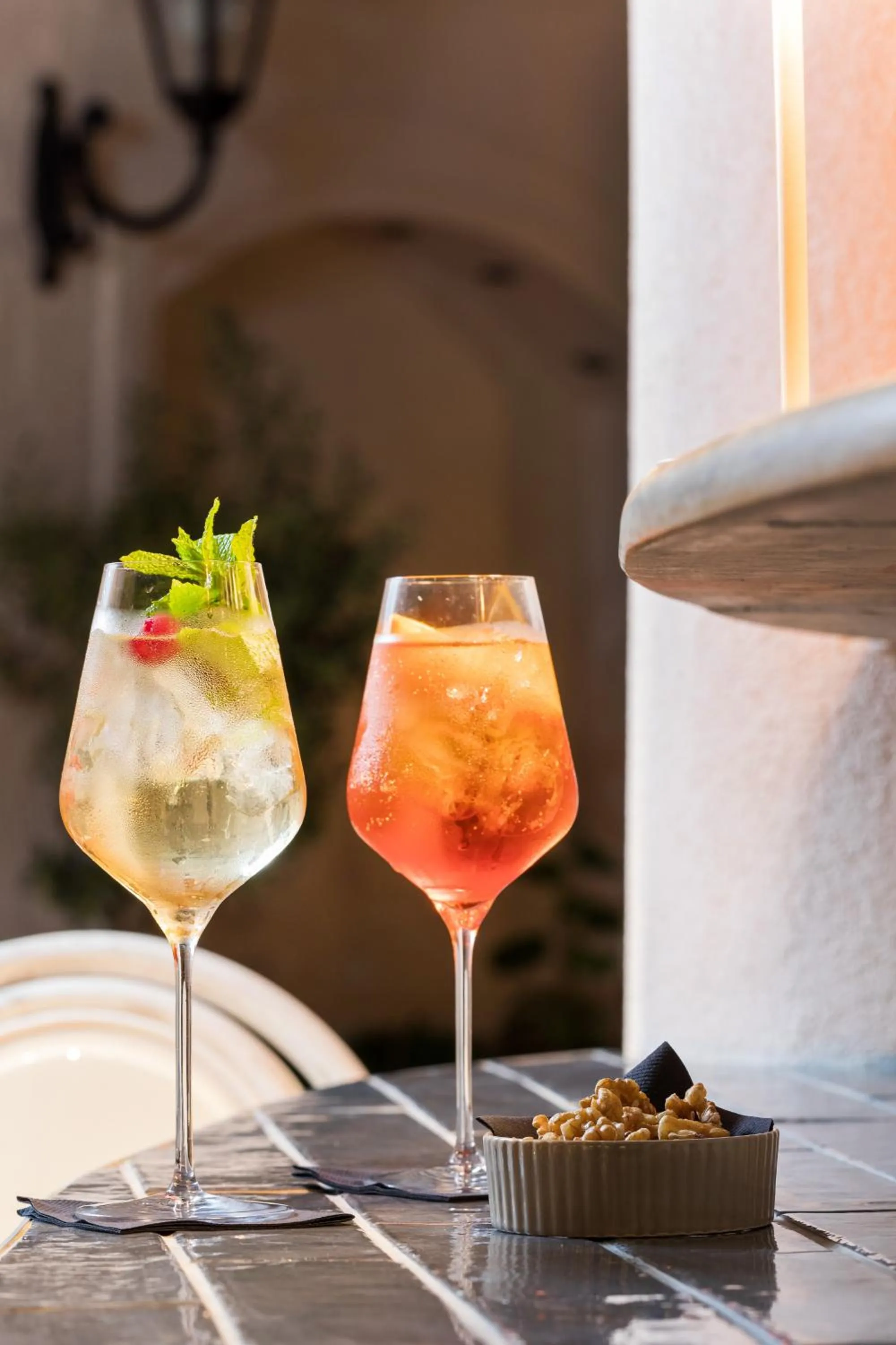 Lounge or bar in Eliza Hotel by Panel Hospitality