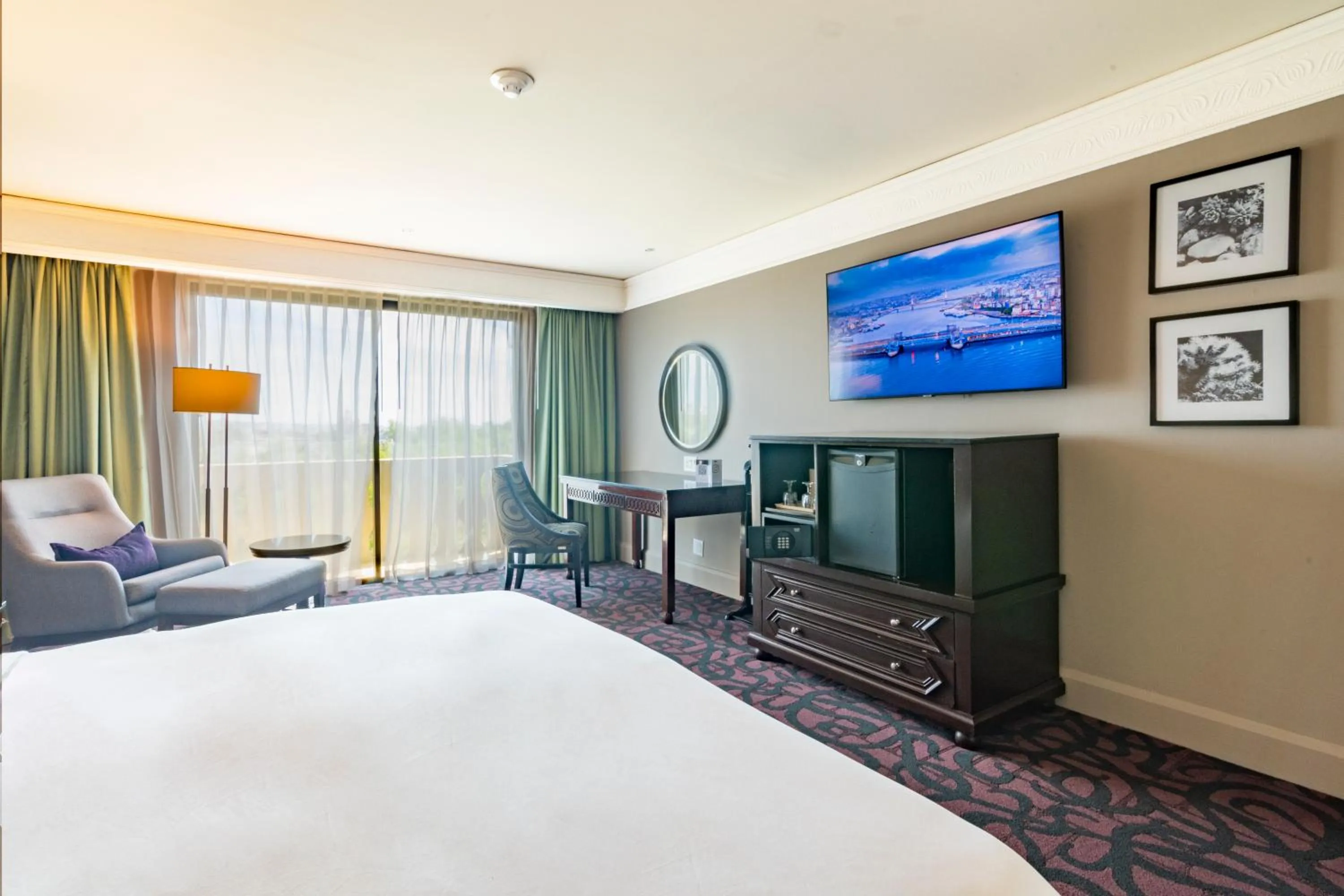 Bed in Hotel Lucerna Culiacan