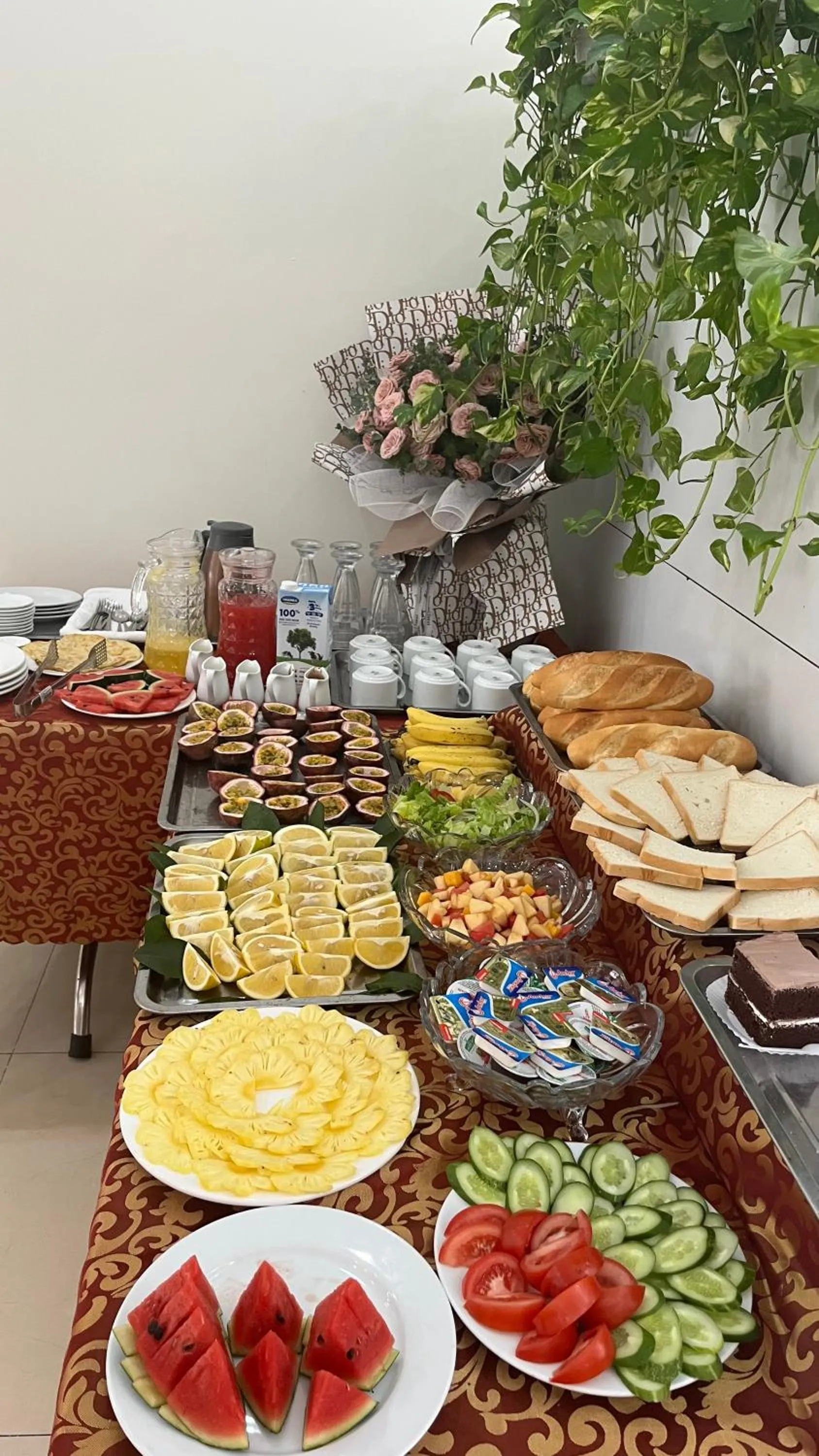 Food and drinks in Cat Ba Green Hotel