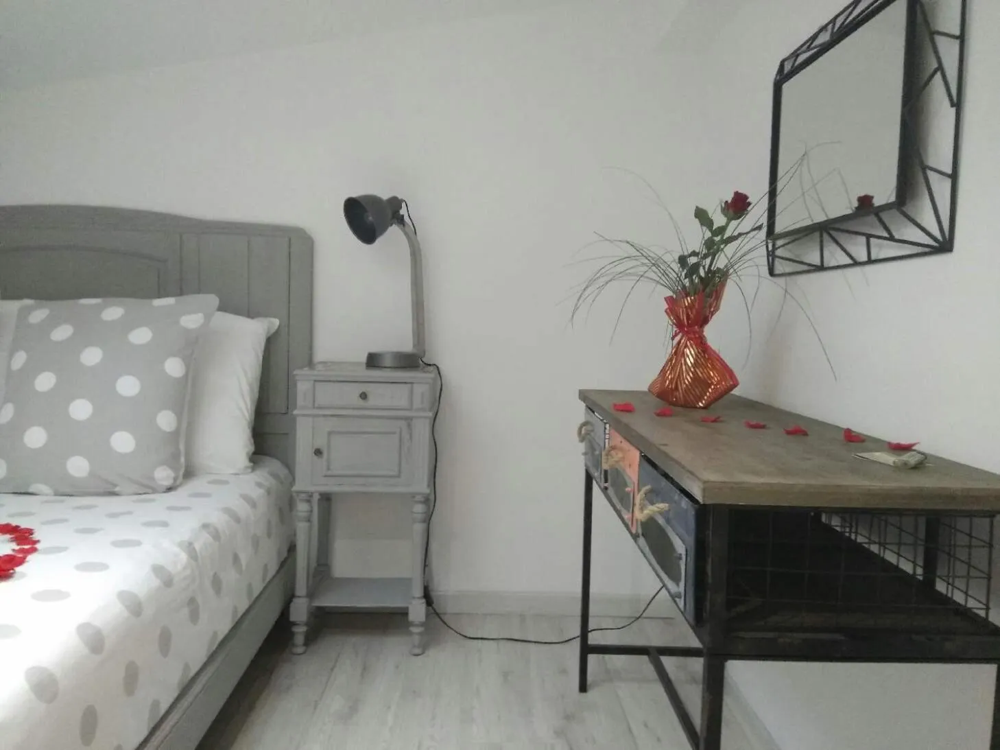 Bed in Le Clos du Square - climatisé