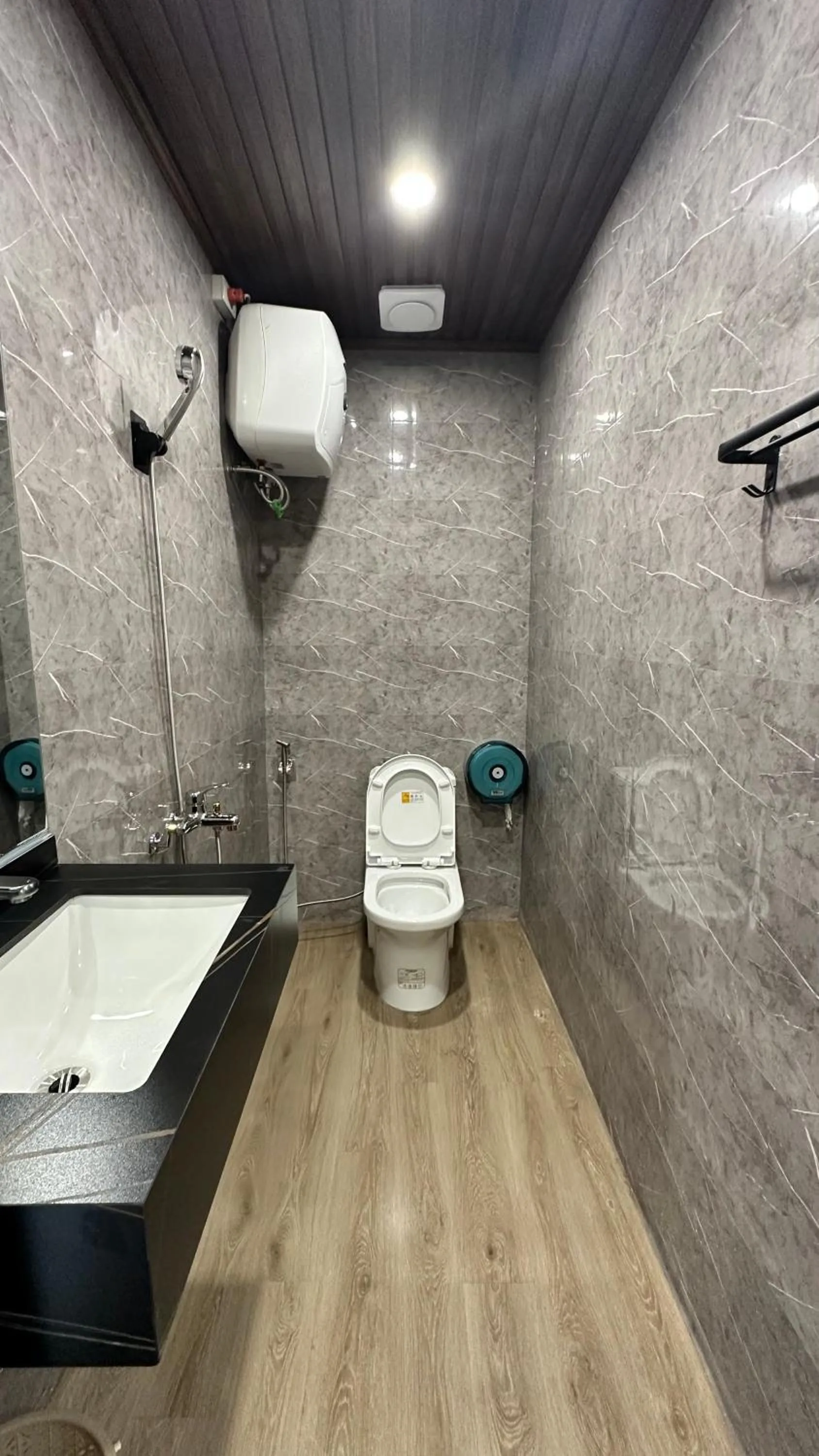 Minh Hoang Hotel & Homestay