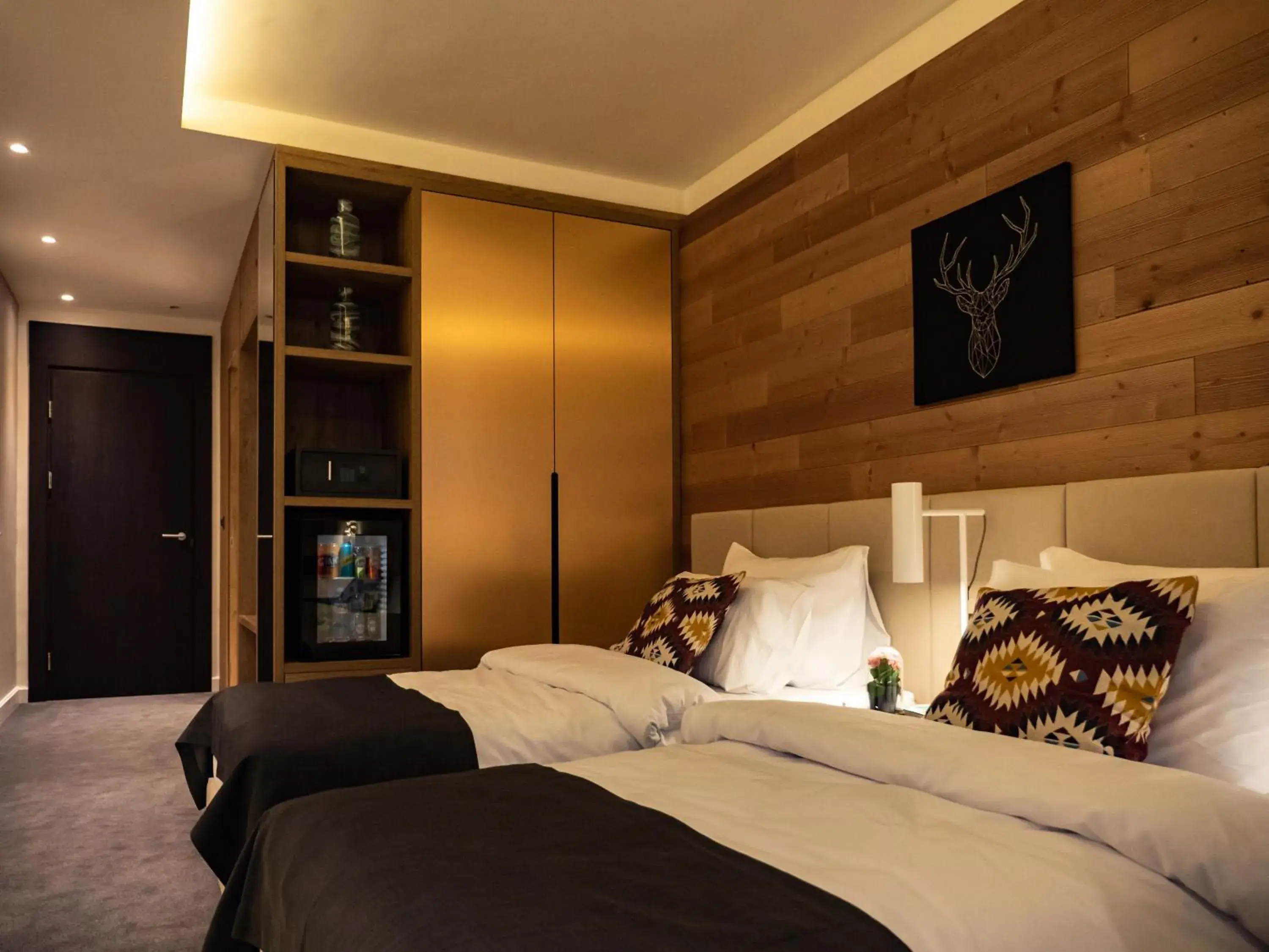 Twin Room in Hotel Putnik Kopaonik Twin Room in Hotel Putnik Kopaonik