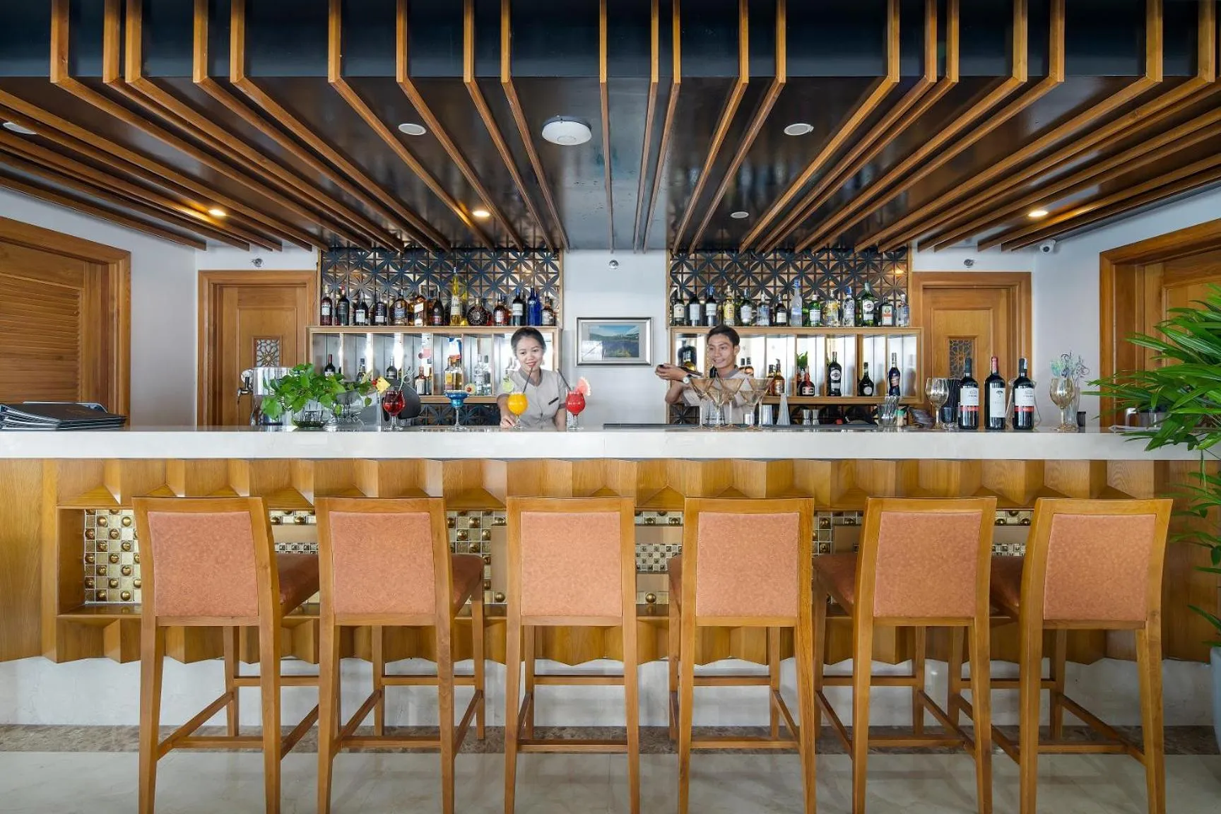 Property building in Paris Deli Danang Beach Hotel