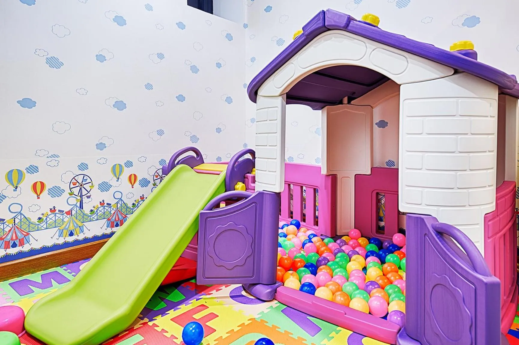 Kids's club in Paris Deli Danang Beach Hotel